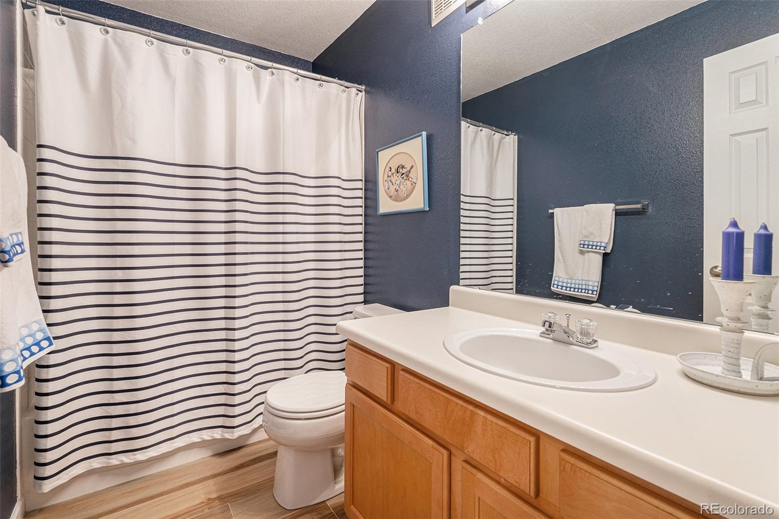 MLS Image #9 for 2520 s tucson way ,aurora, Colorado