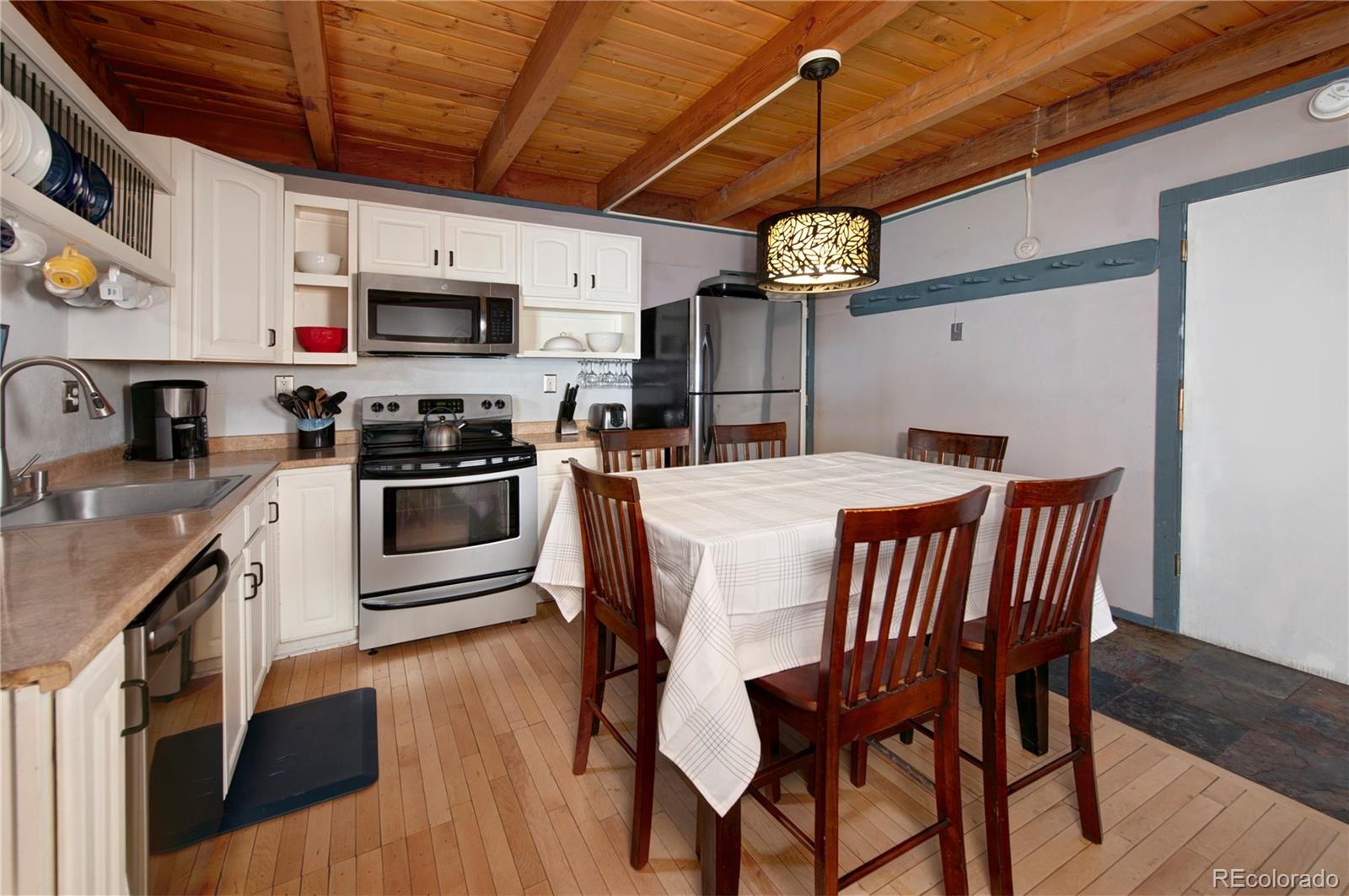 MLS Image #5 for 4200  lodge pole circle,silverthorne, Colorado