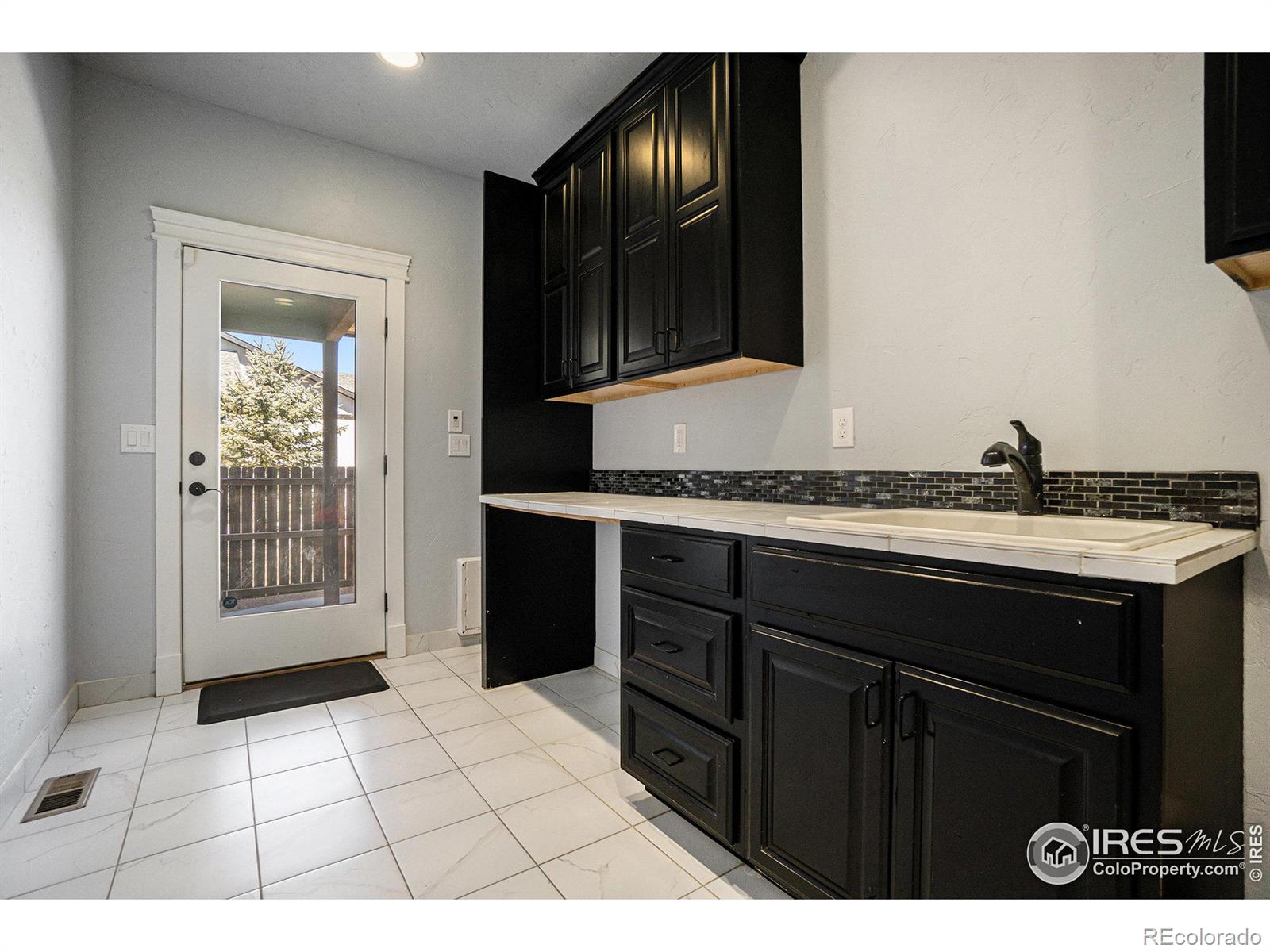 MLS Image #19 for 8734  longs peak circle,windsor, Colorado