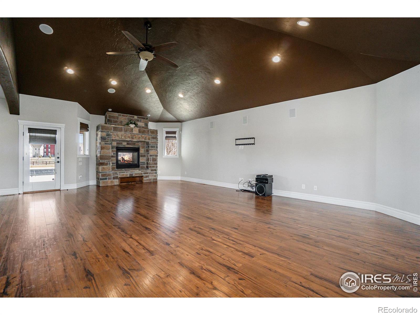 MLS Image #4 for 8734  longs peak circle,windsor, Colorado