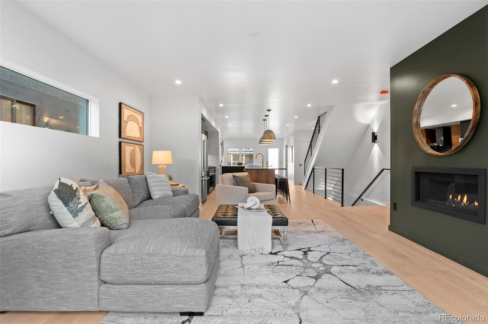 MLS Image #16 for 2444 s acoma street,denver, Colorado