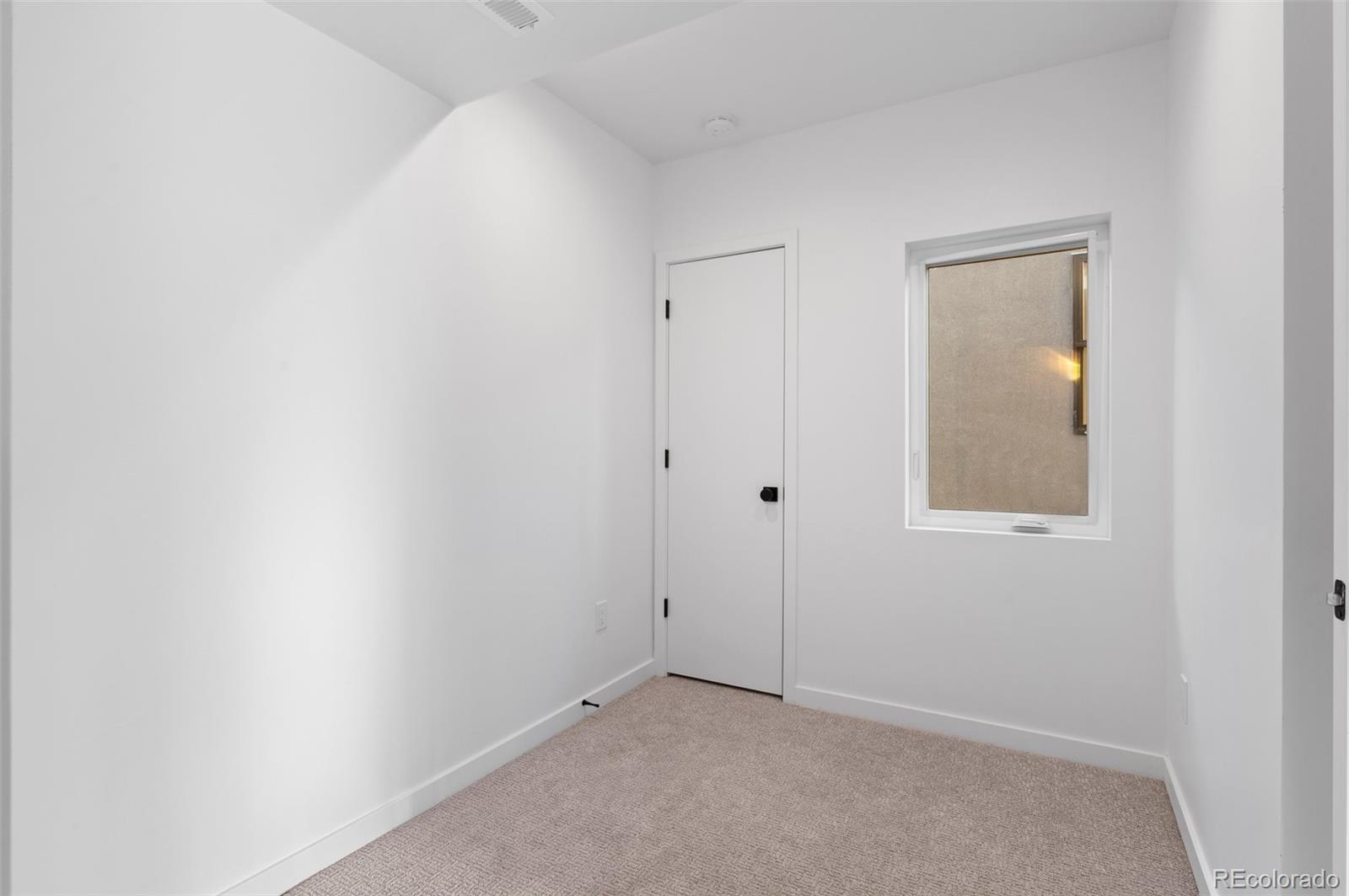 MLS Image #29 for 2444 s acoma street,denver, Colorado