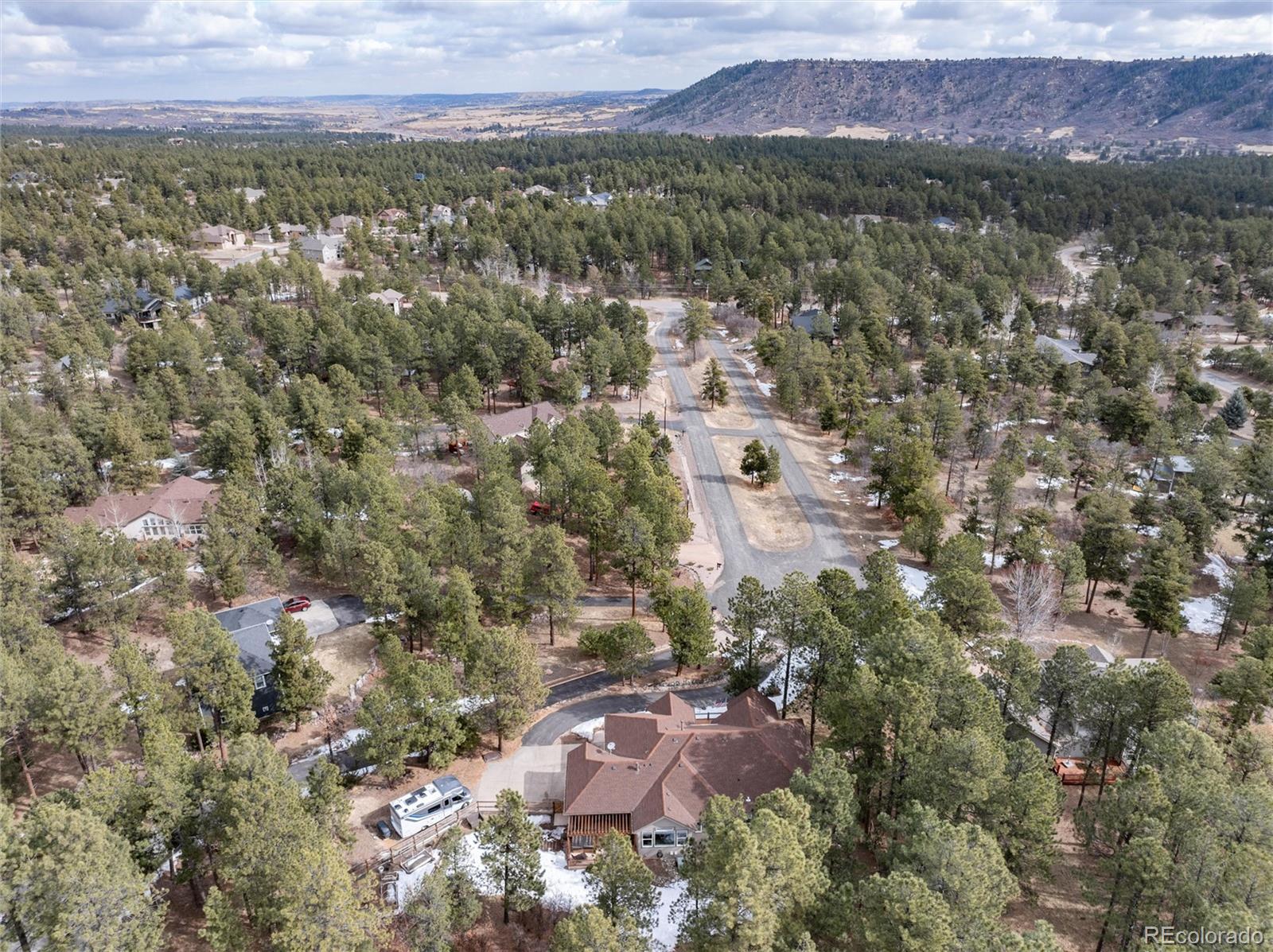 MLS Image #3 for 7704  rollins drive,larkspur, Colorado