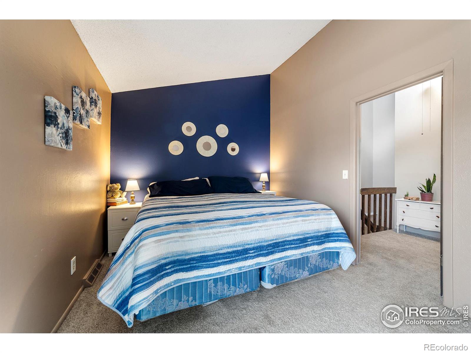 MLS Image #15 for 4227 e maplewood way,centennial, Colorado