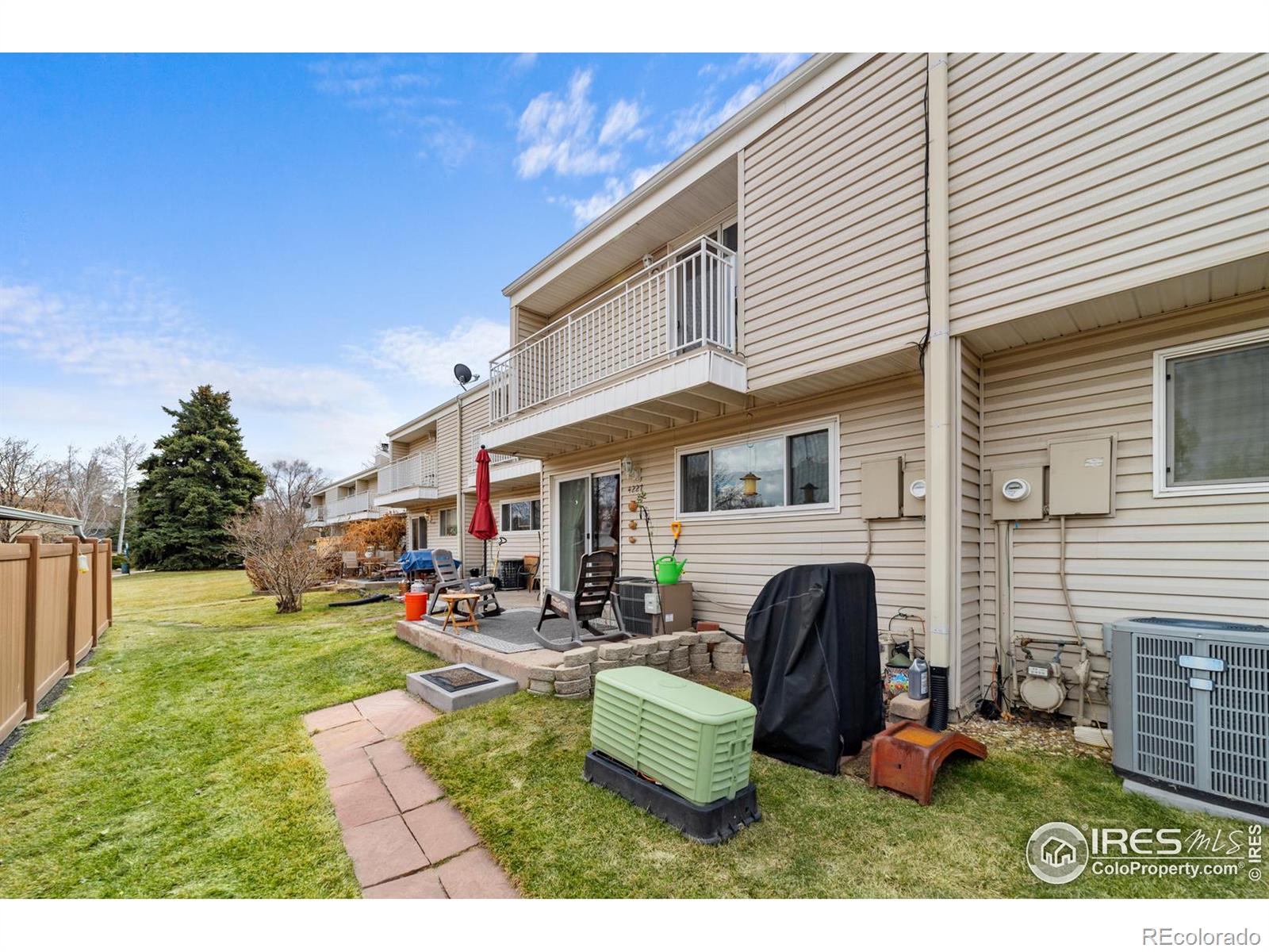 MLS Image #23 for 4227 e maplewood way,centennial, Colorado