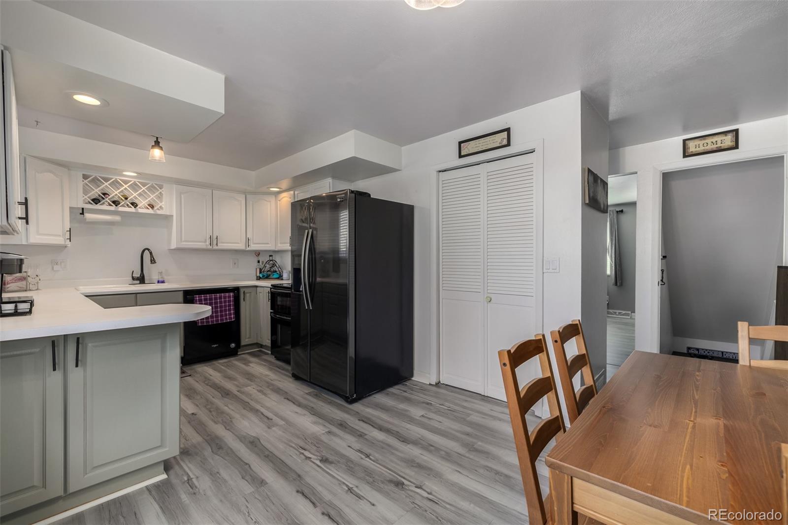 MLS Image #9 for 5036 e hinsdale place,centennial, Colorado