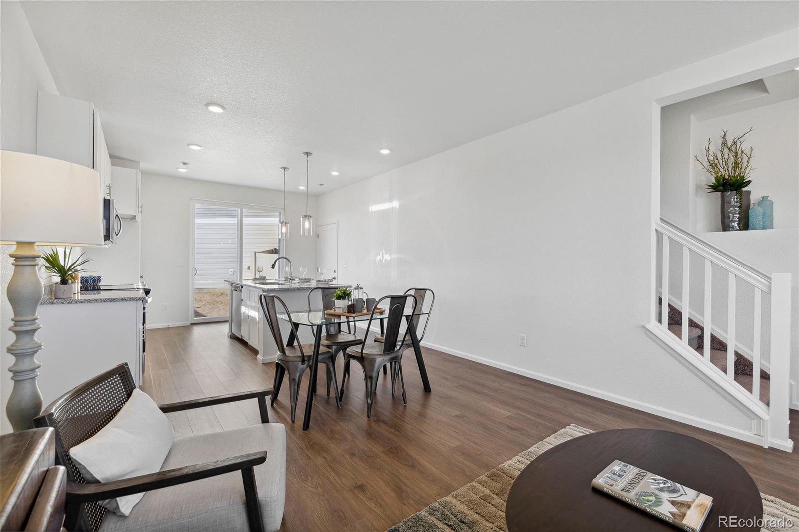 MLS Image #13 for 21843 e 38th place,aurora, Colorado