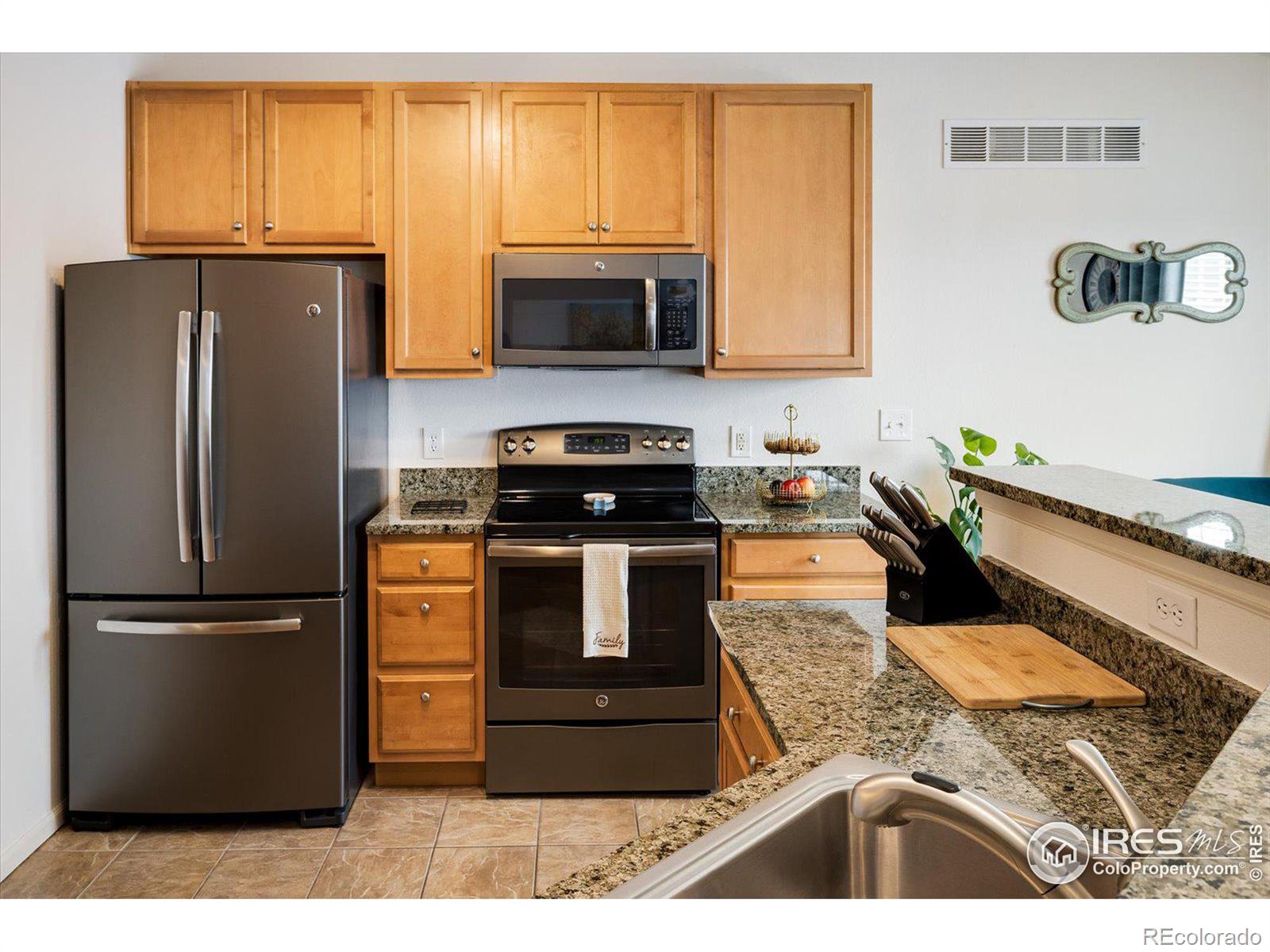 MLS Image #8 for 1495  blue sky way,erie, Colorado