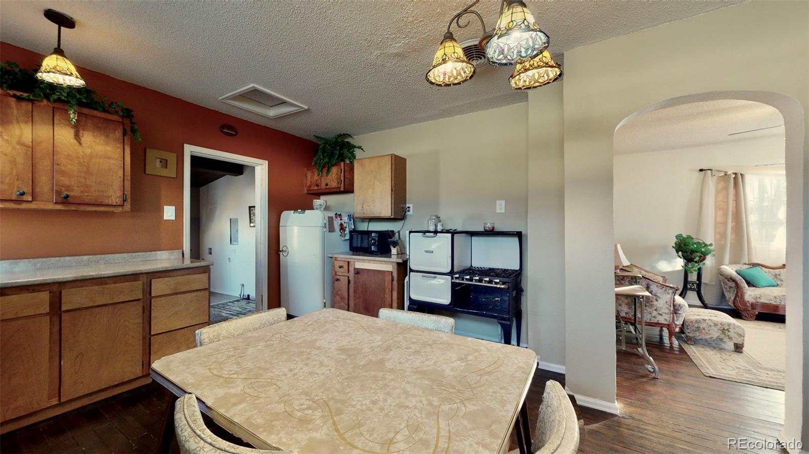 MLS Image #11 for 211 w 3rd street,walsenburg, Colorado
