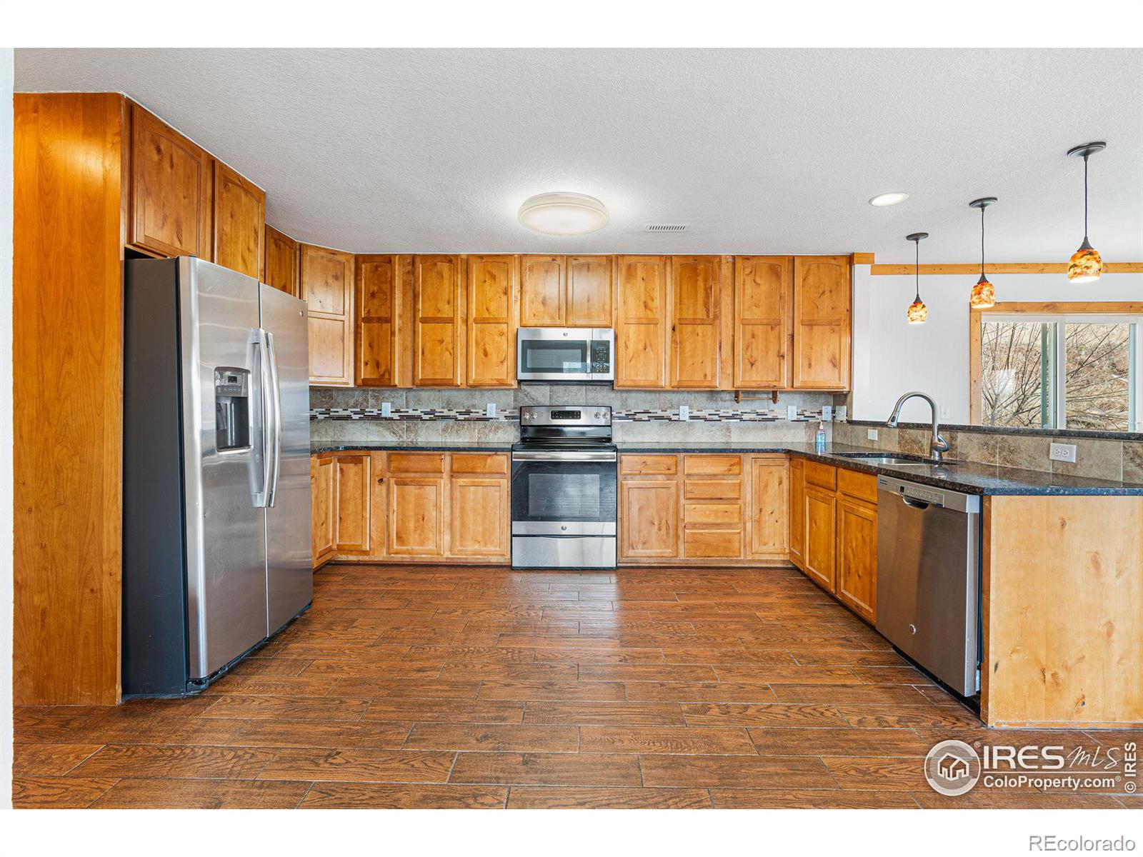 MLS Image #11 for 812 n county road 31 ,berthoud, Colorado