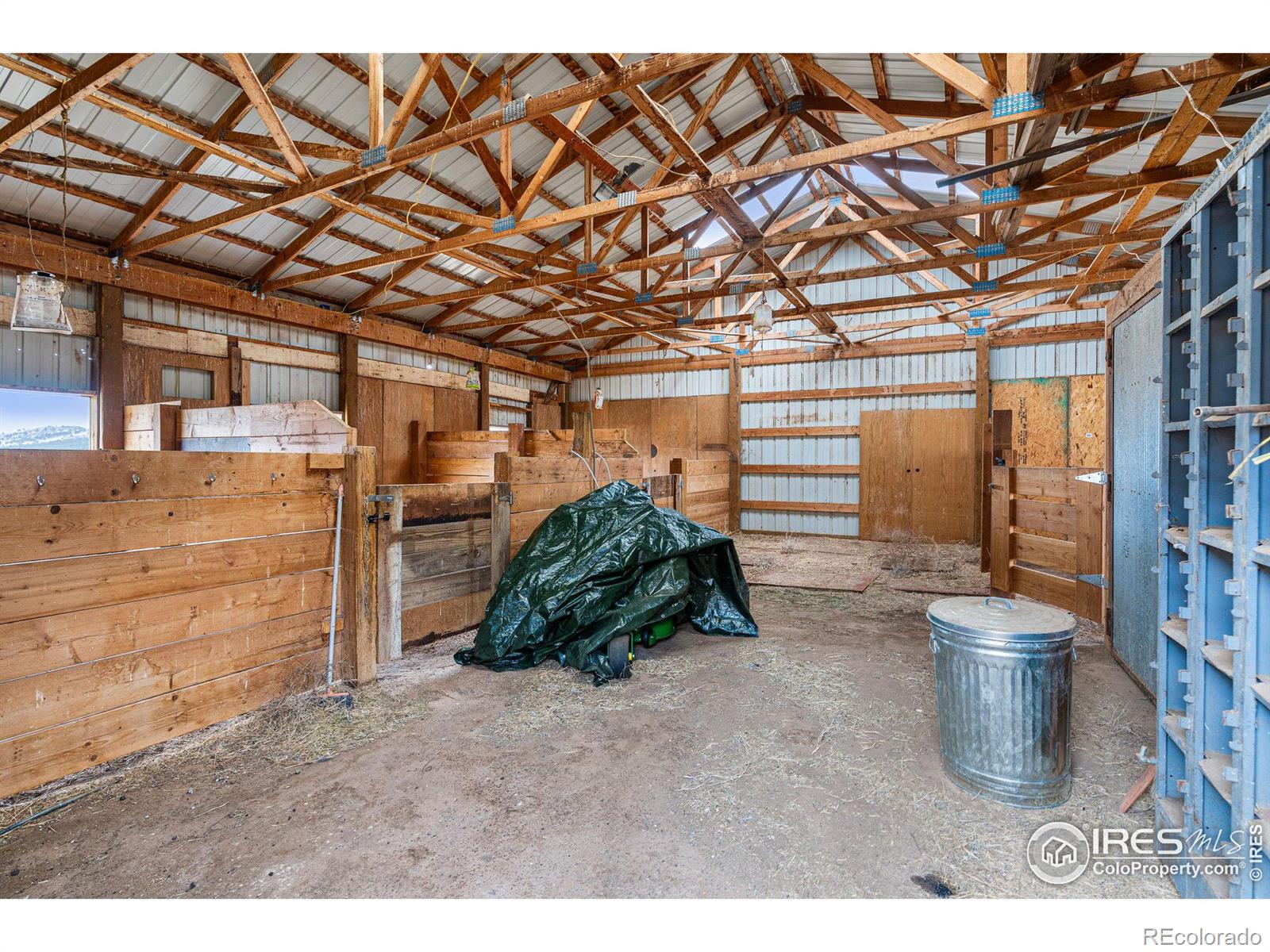 MLS Image #34 for 812 n county road 31 ,berthoud, Colorado