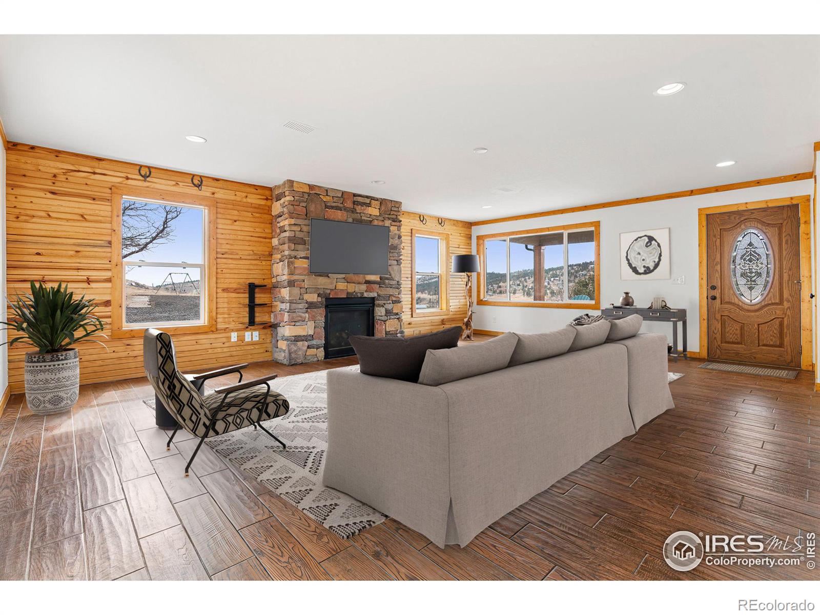 MLS Image #6 for 812 n county road 31 ,berthoud, Colorado