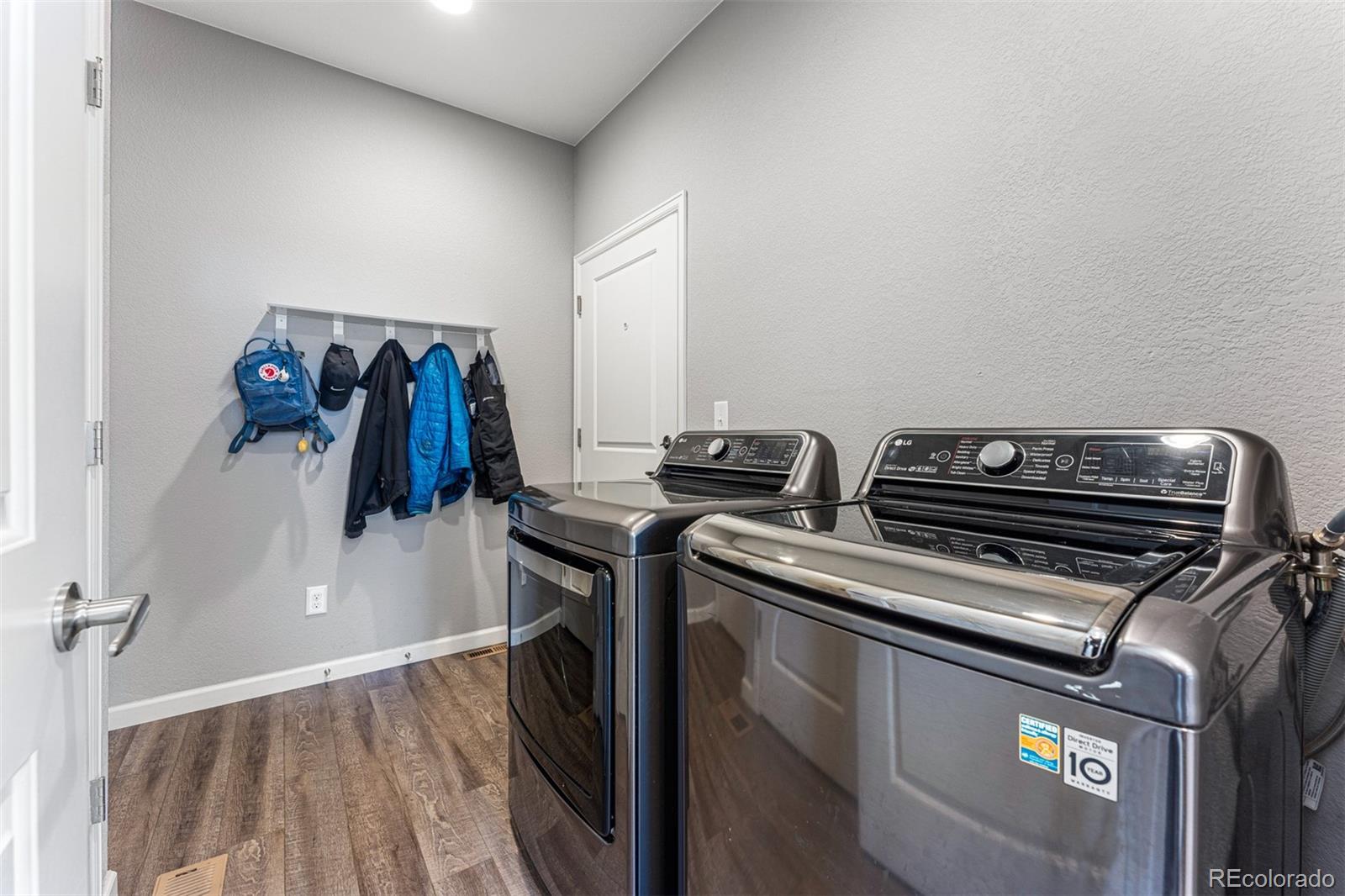 MLS Image #17 for 7956  shoshone street,denver, Colorado