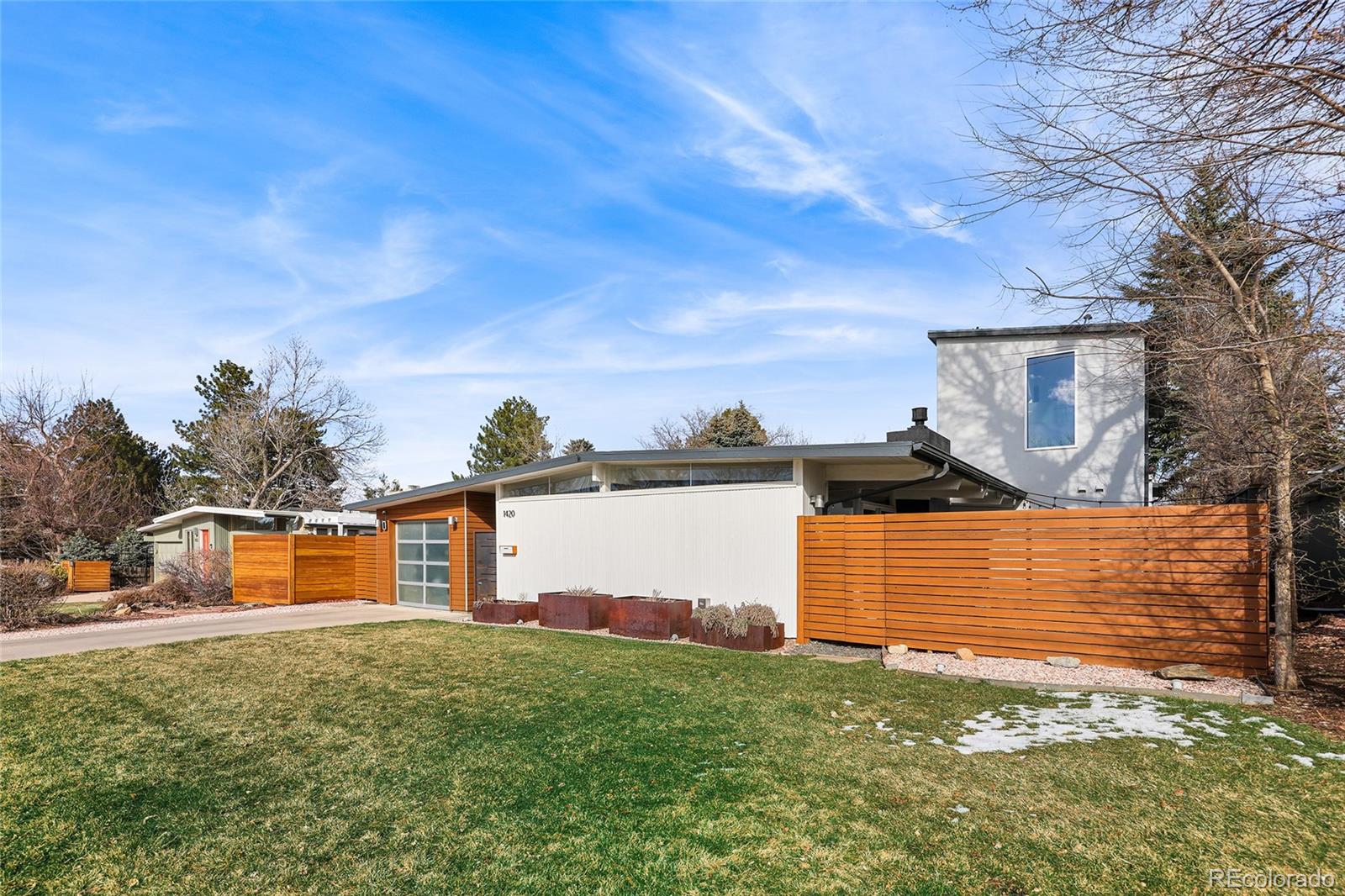 MLS Image #2 for 1420 s dahlia street,denver, Colorado