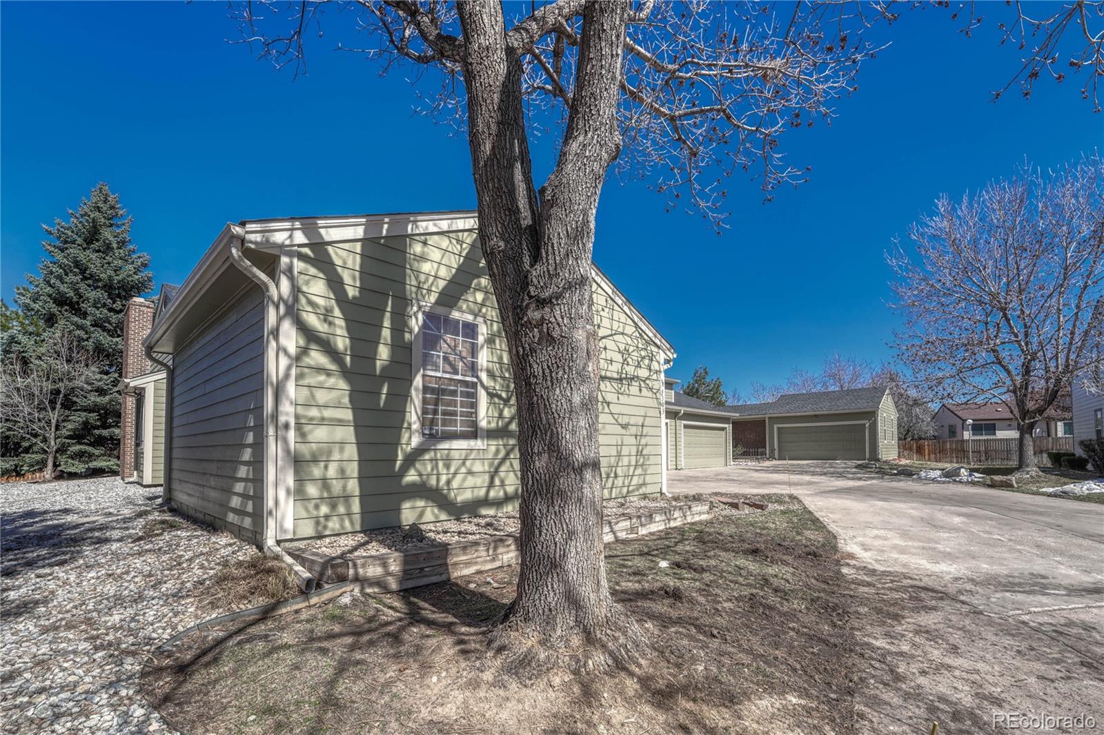 MLS Image #3 for 14303 e warren place,aurora, Colorado