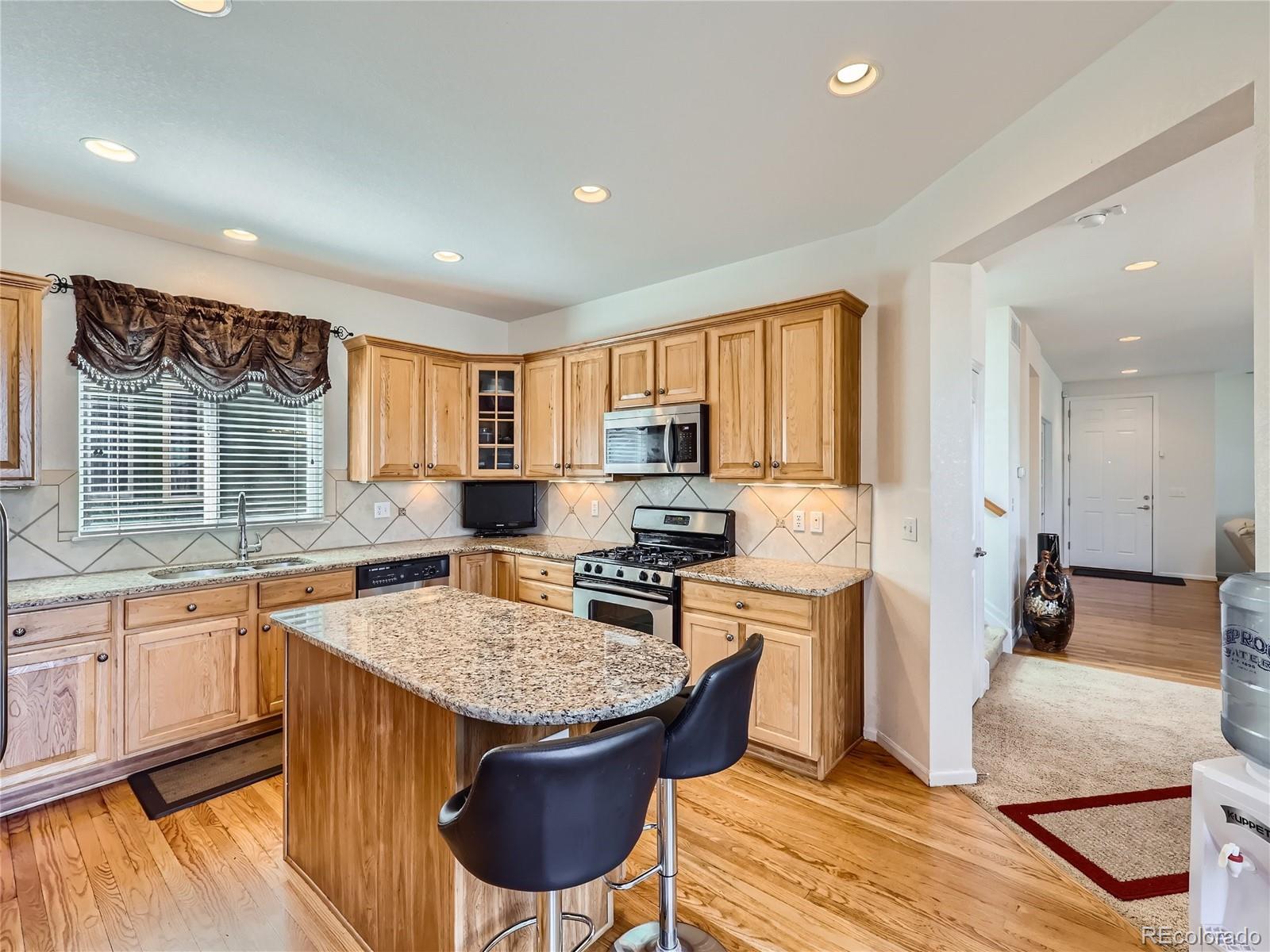 MLS Image #12 for 10596  unity parkway,commerce city, Colorado