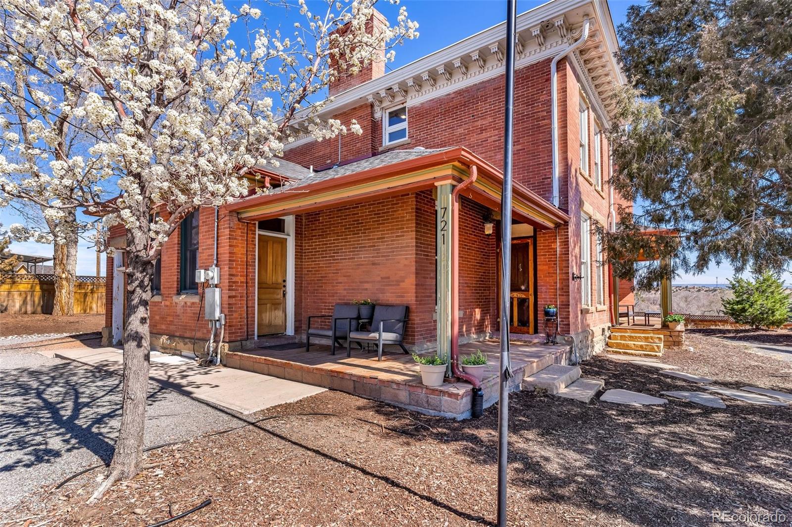 MLS Image #5 for 721  granite street,florence, Colorado