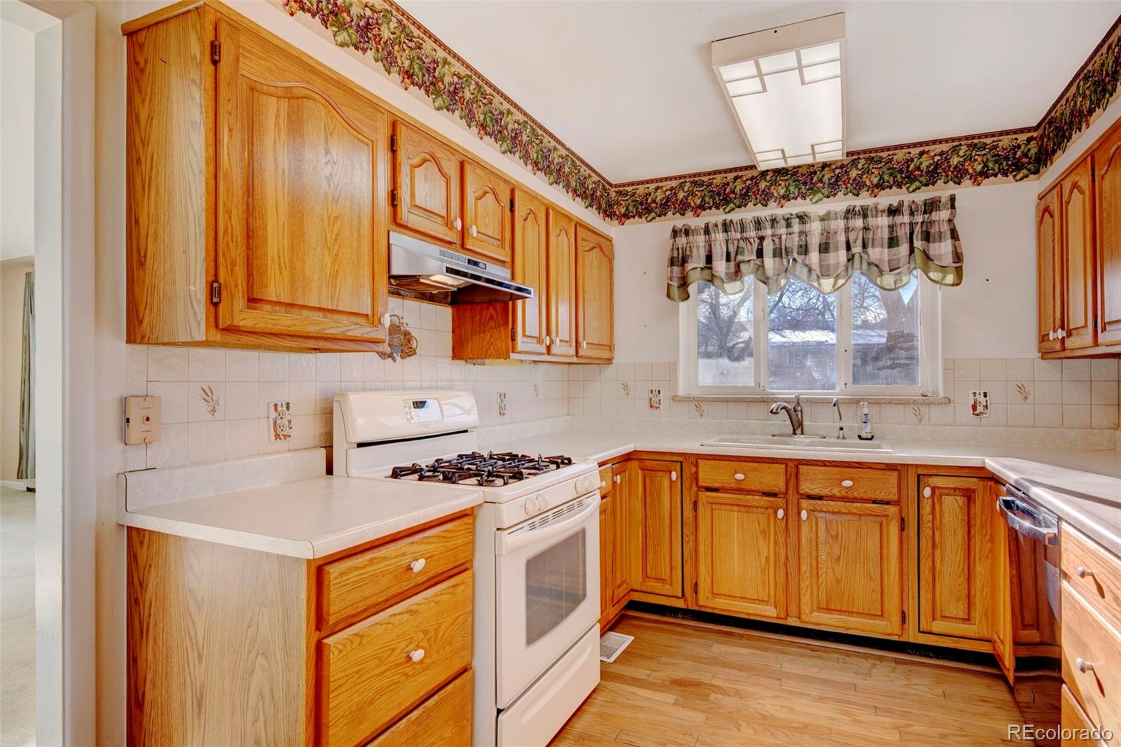 MLS Image #13 for 4790  isabell street,golden, Colorado