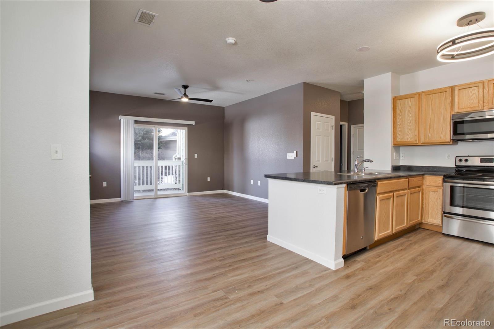 MLS Image #8 for 9584  pearl circle 104,parker, Colorado