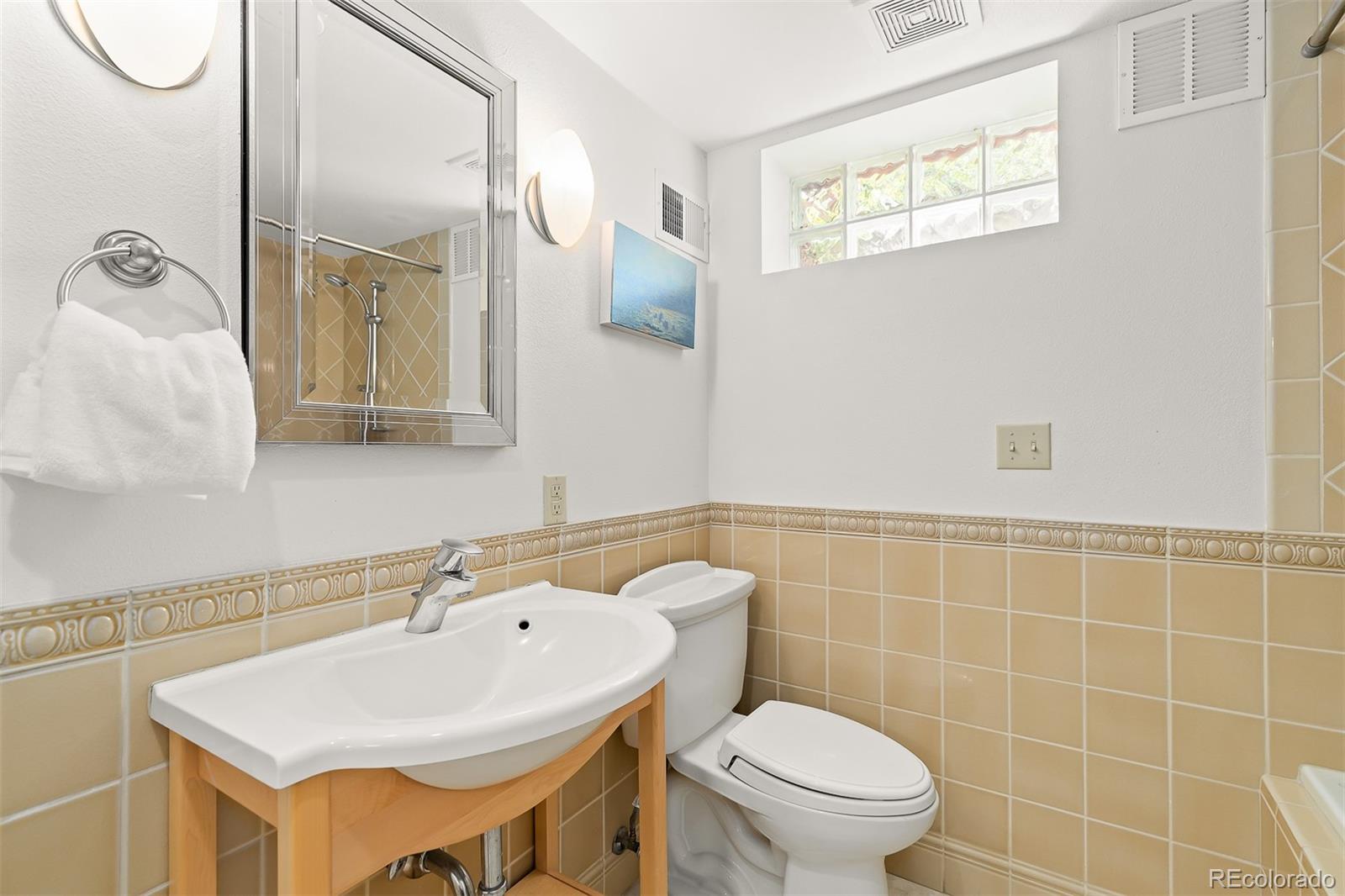 MLS Image #43 for 3113  ohm way,denver, Colorado