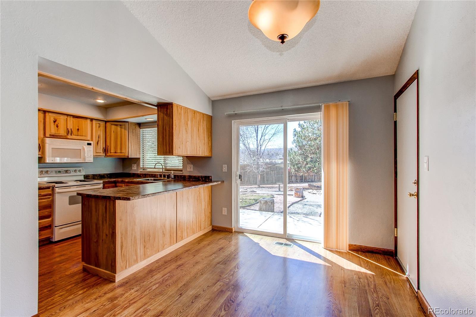 MLS Image #10 for 11480 w patterson place,littleton, Colorado