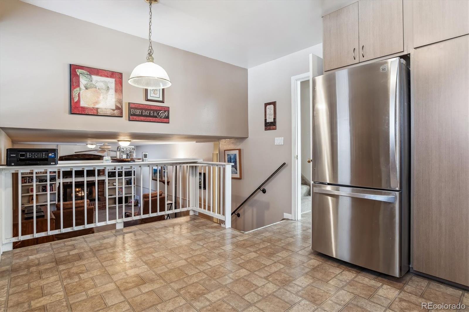 MLS Image #10 for 6821 s clermont drive,centennial, Colorado