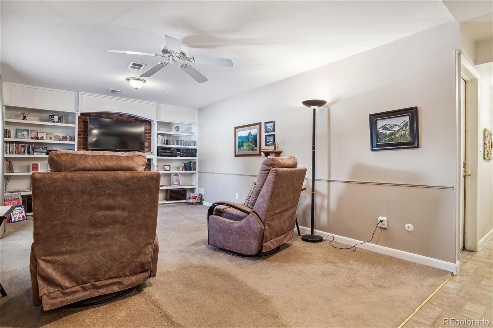 MLS Image #17 for 6821 s clermont drive,centennial, Colorado