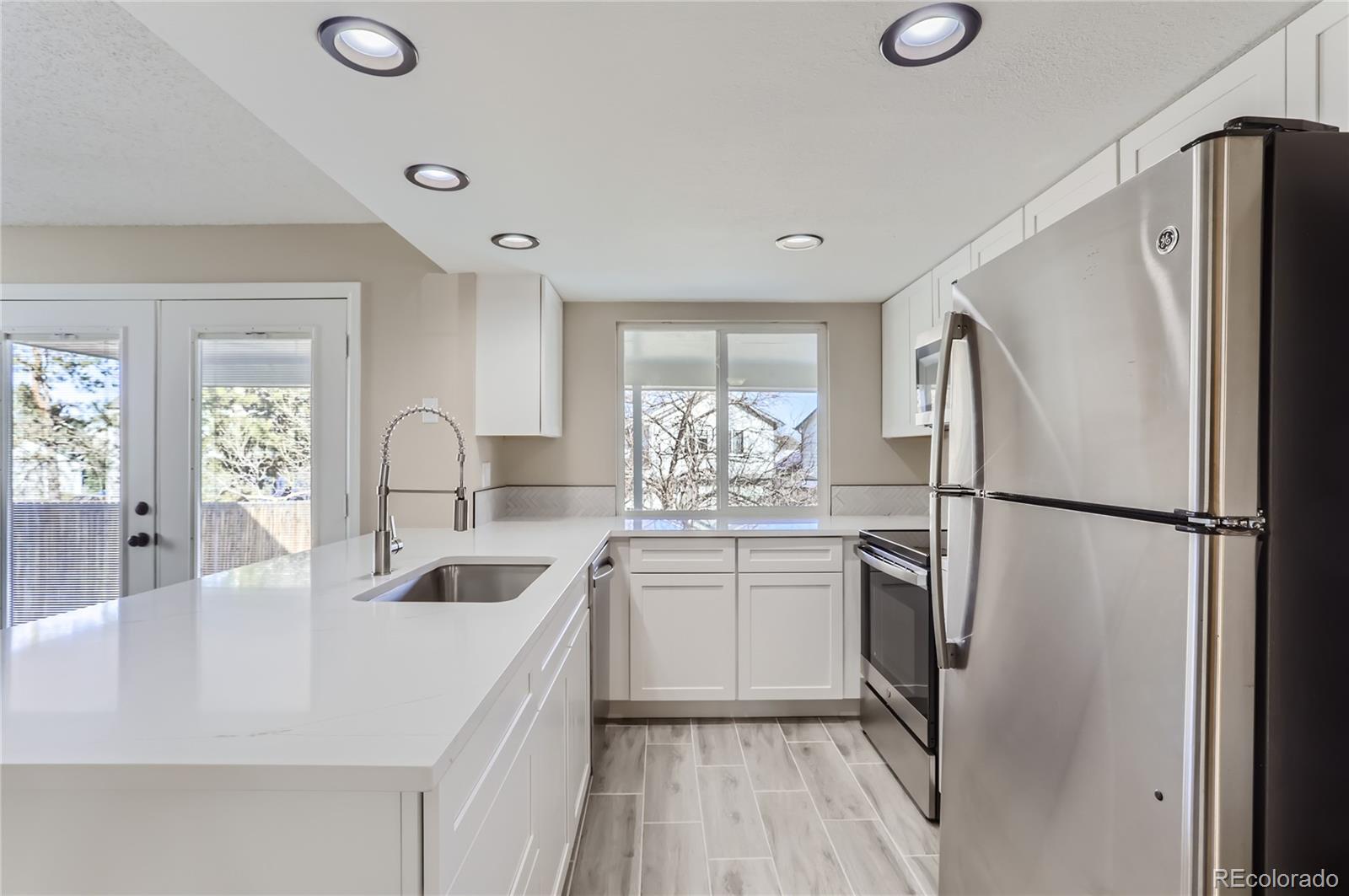 MLS Image #10 for 5448 s xenophon way,littleton, Colorado