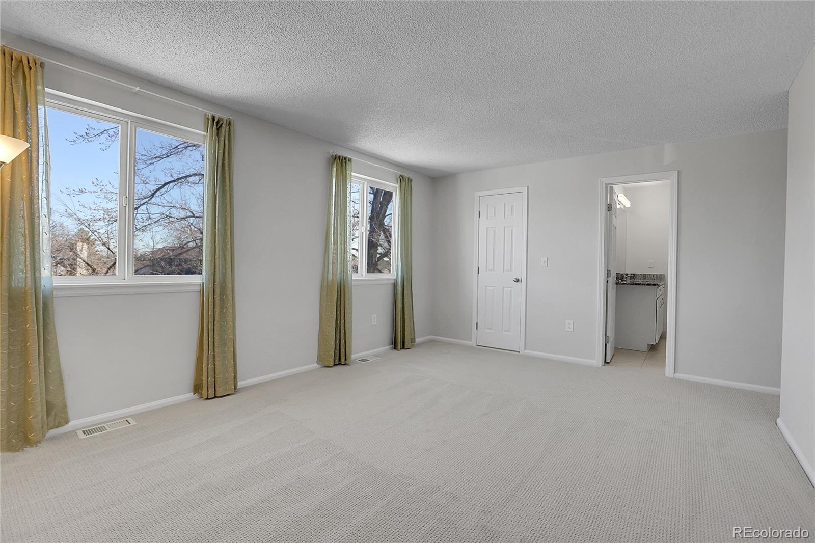 MLS Image #7 for 8361  dudley court,arvada, Colorado