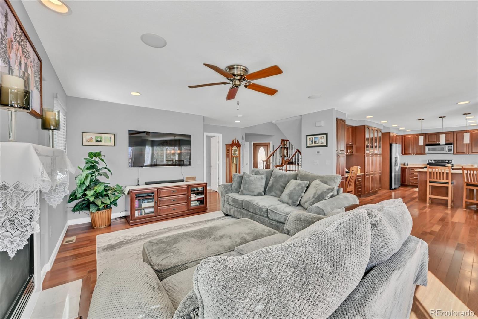 MLS Image #7 for 6816  poppy court,arvada, Colorado