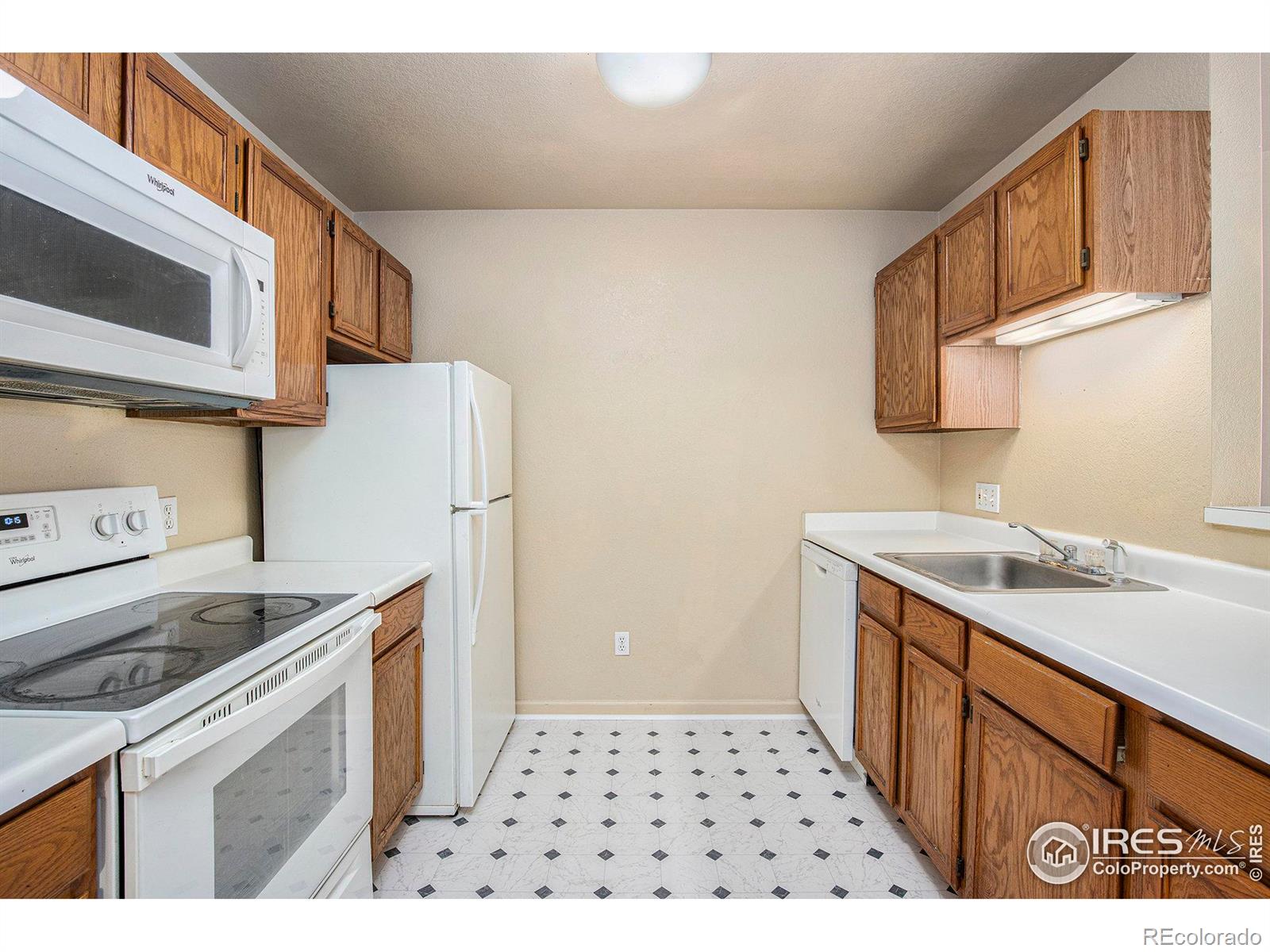 MLS Image #3 for 2856  17th avenue,greeley, Colorado