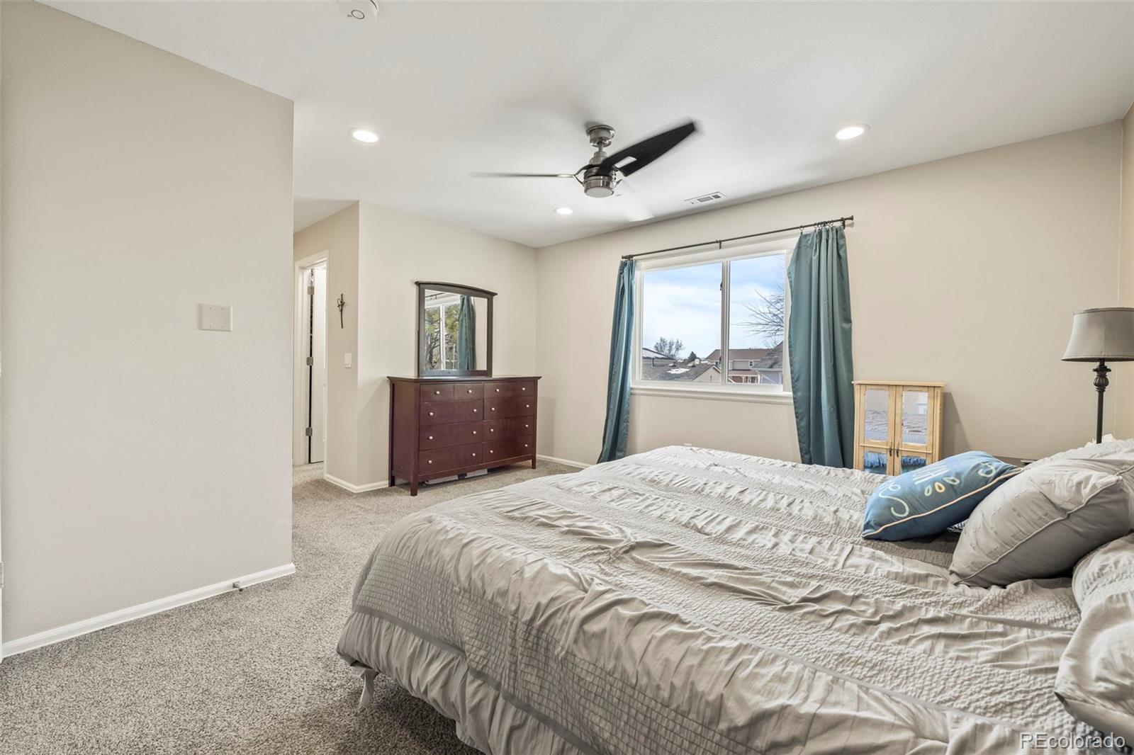 MLS Image #17 for 805  northridge road,highlands ranch, Colorado