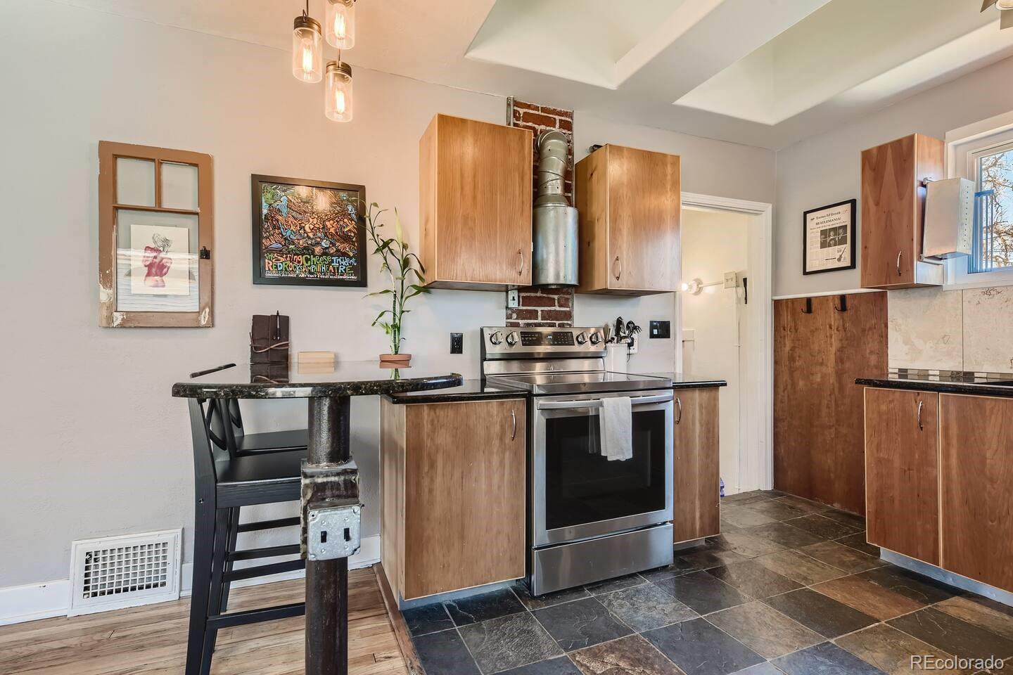 MLS Image #11 for 3214 n race street,denver, Colorado