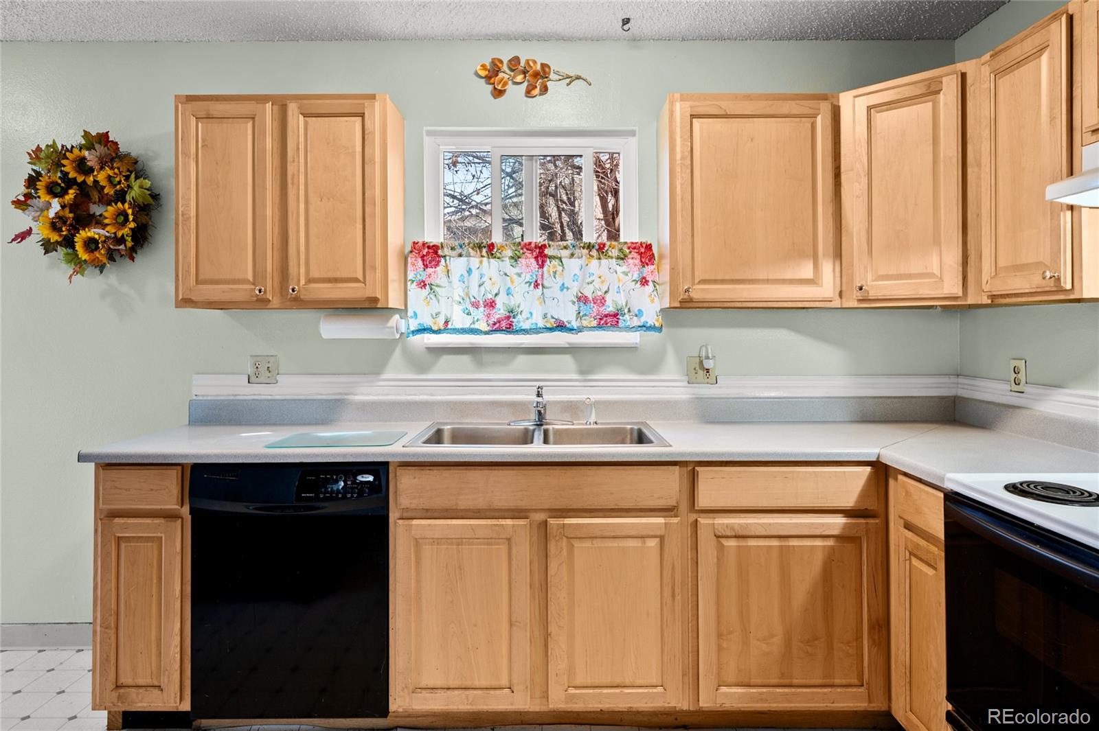 MLS Image #7 for 1260 s reed street,lakewood, Colorado