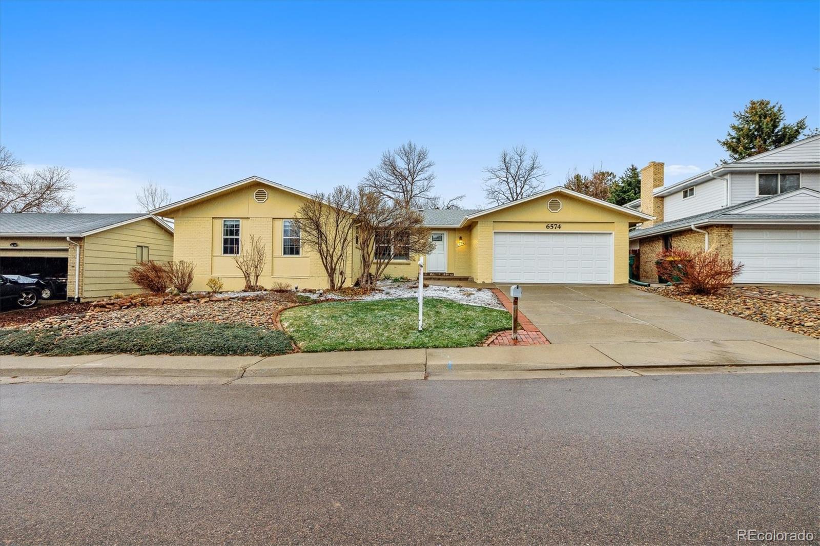 MLS Image #0 for 6574 s clermont court,centennial, Colorado