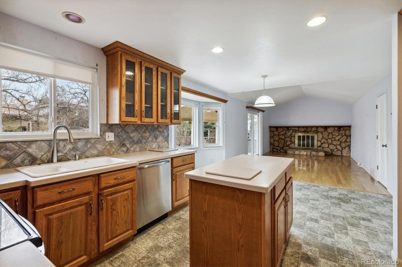 MLS Image #10 for 6574 s clermont court,centennial, Colorado