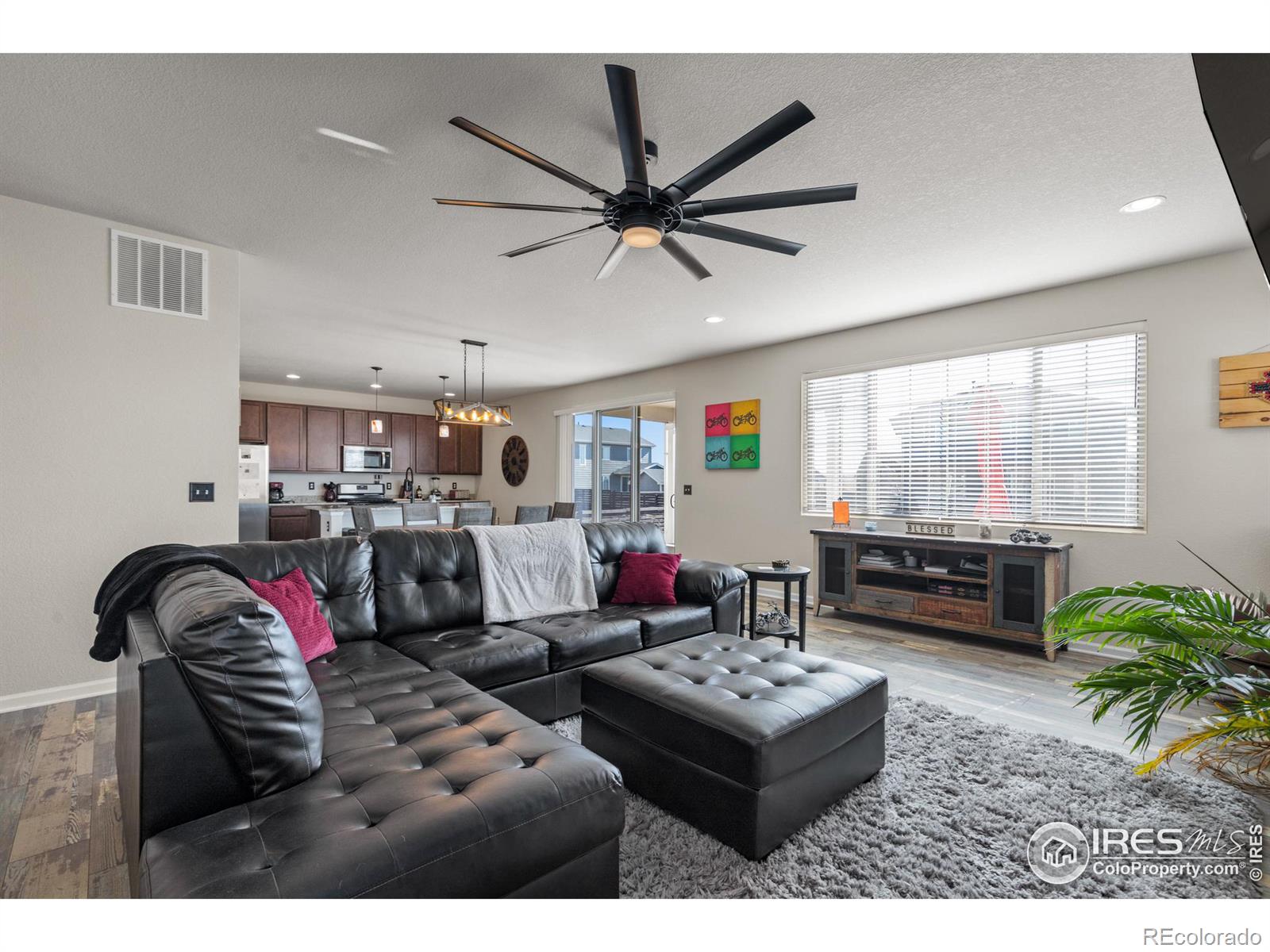 MLS Image #14 for 215 s robertsdale street,aurora, Colorado