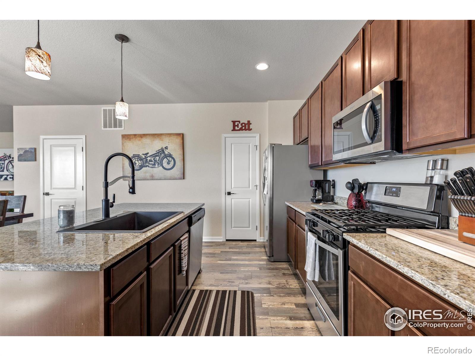 MLS Image #4 for 215 s robertsdale street,aurora, Colorado