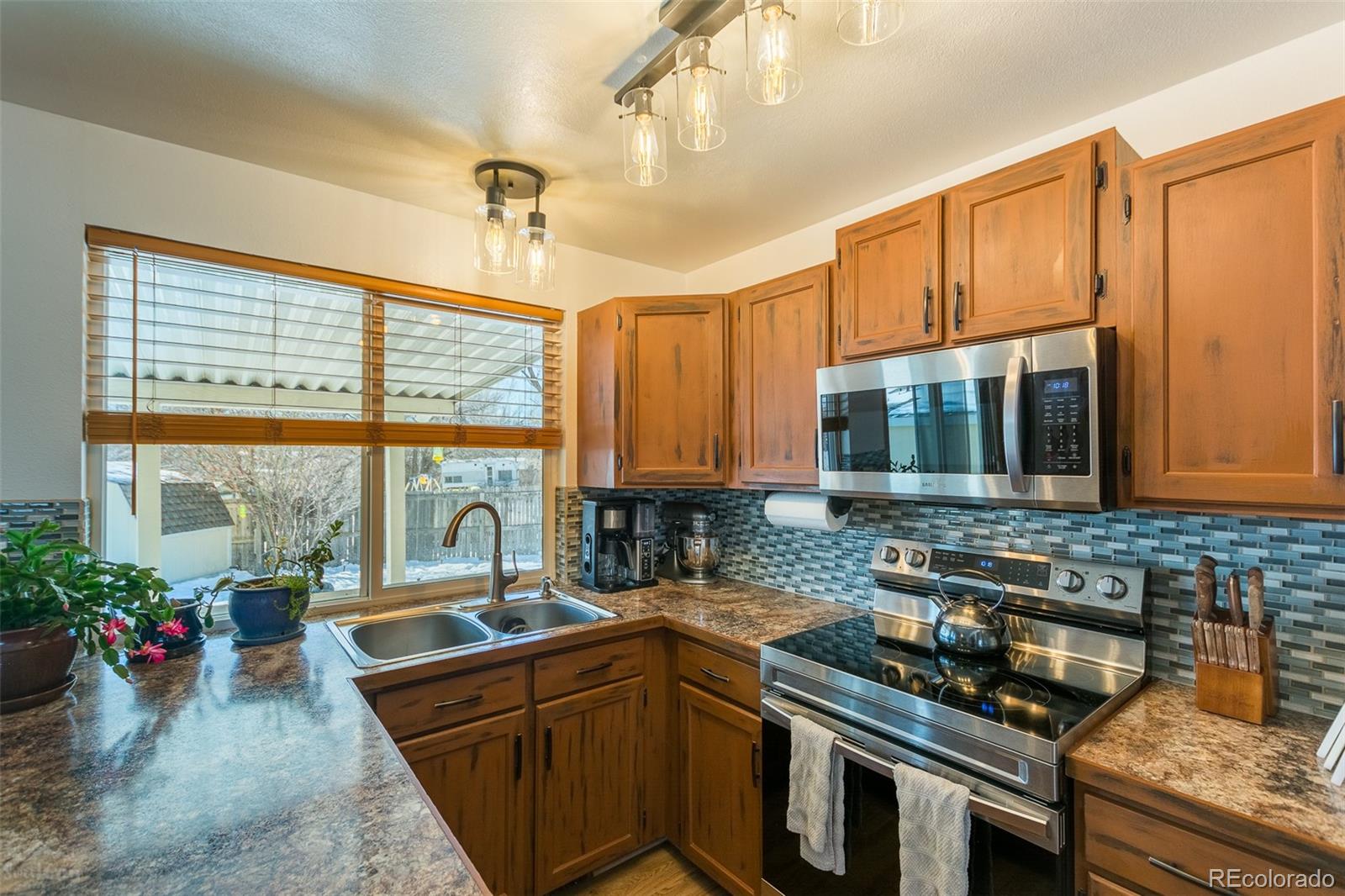 MLS Image #9 for 12466 w 71st place,arvada, Colorado