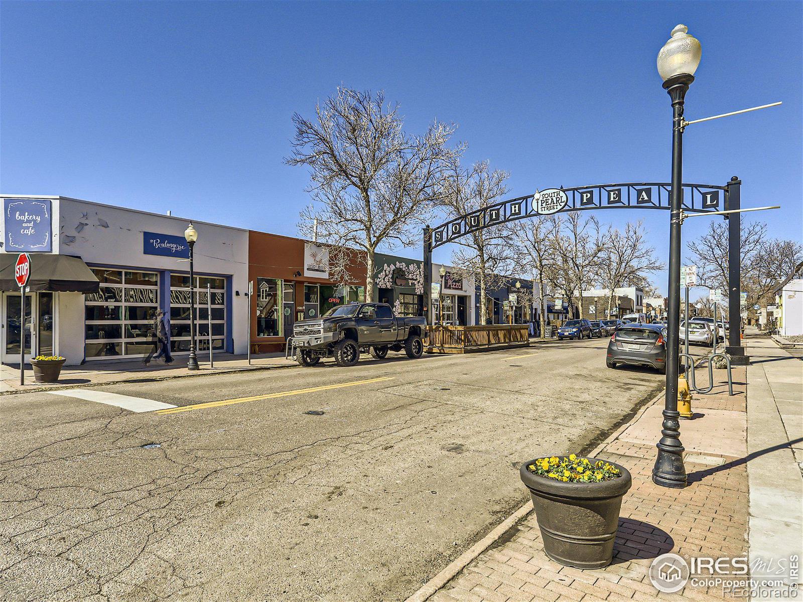MLS Image #35 for 565 s grant street,denver, Colorado