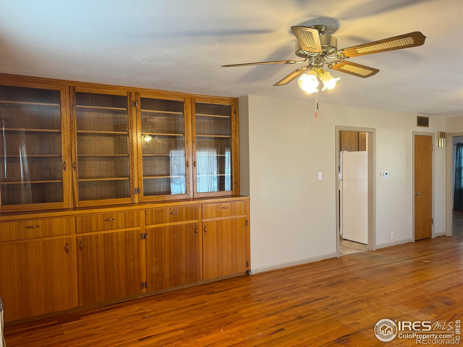 MLS Image #10 for 827  delmar street,sterling, Colorado