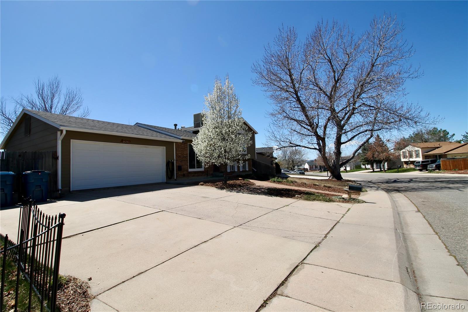 MLS Image #2 for 16242 e alabama drive,aurora, Colorado