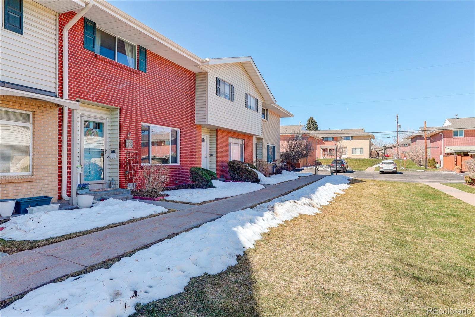 MLS Image #26 for 3933 s boston street,denver, Colorado