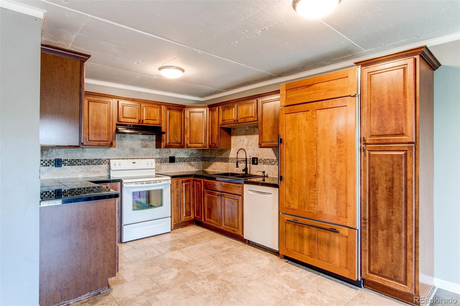 MLS Image #2 for 6930 e girard avenue 406,denver, Colorado