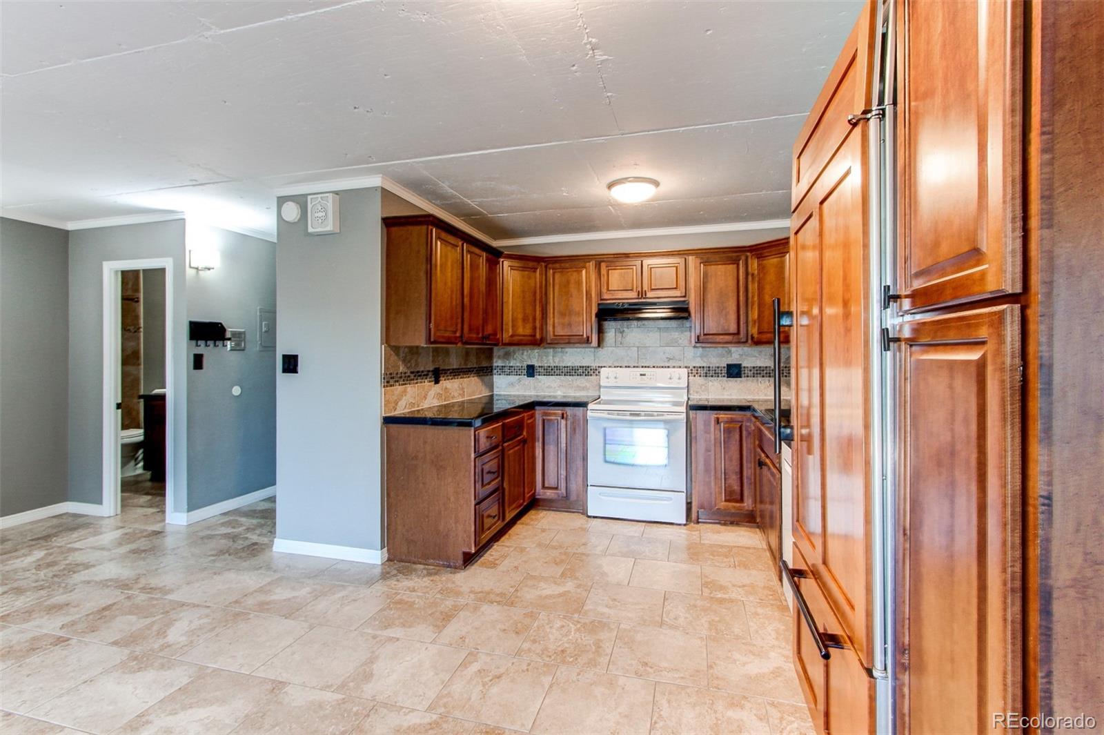 MLS Image #3 for 6930 e girard avenue 406,denver, Colorado