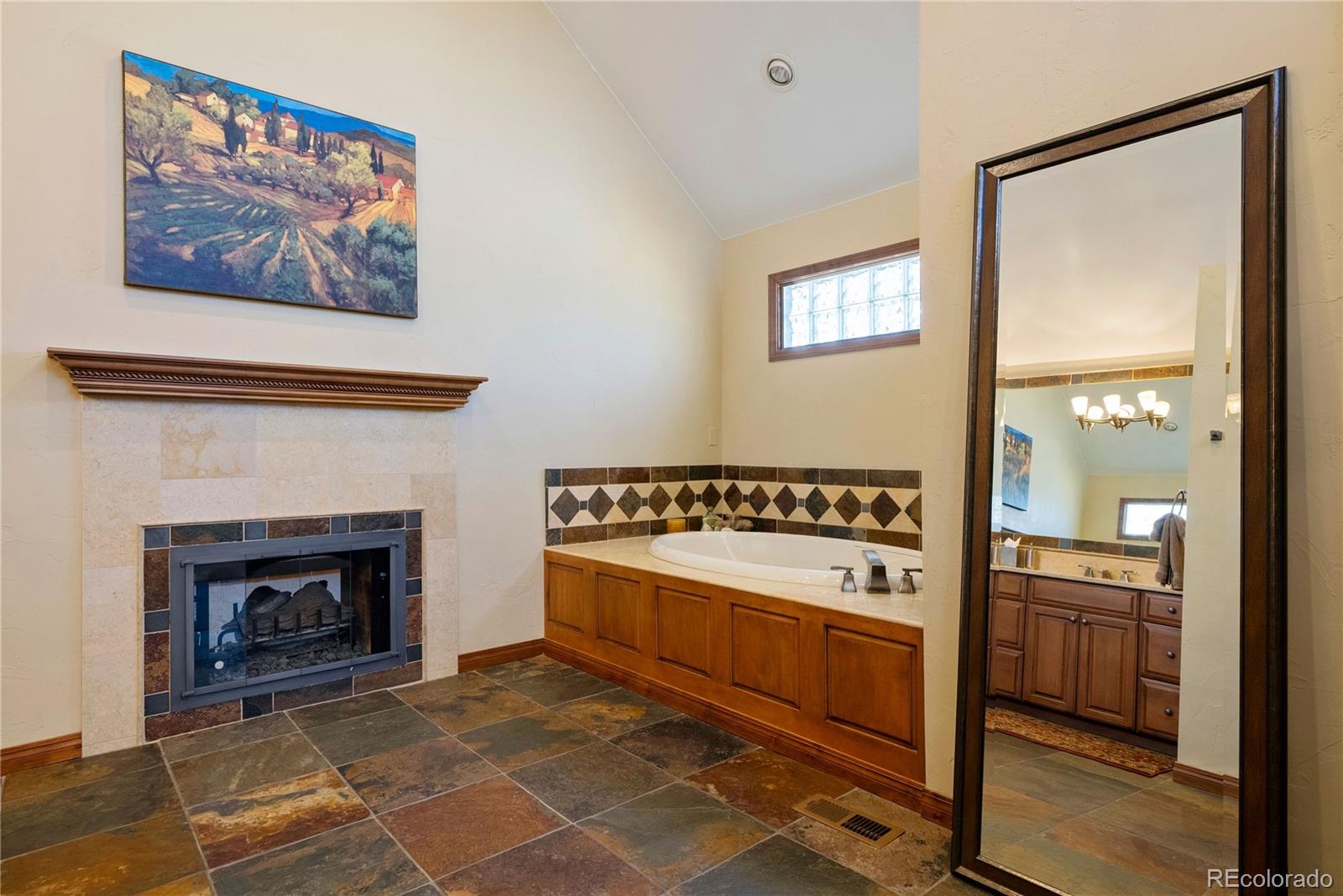 MLS Image #26 for 5270 s geneva way,englewood, Colorado