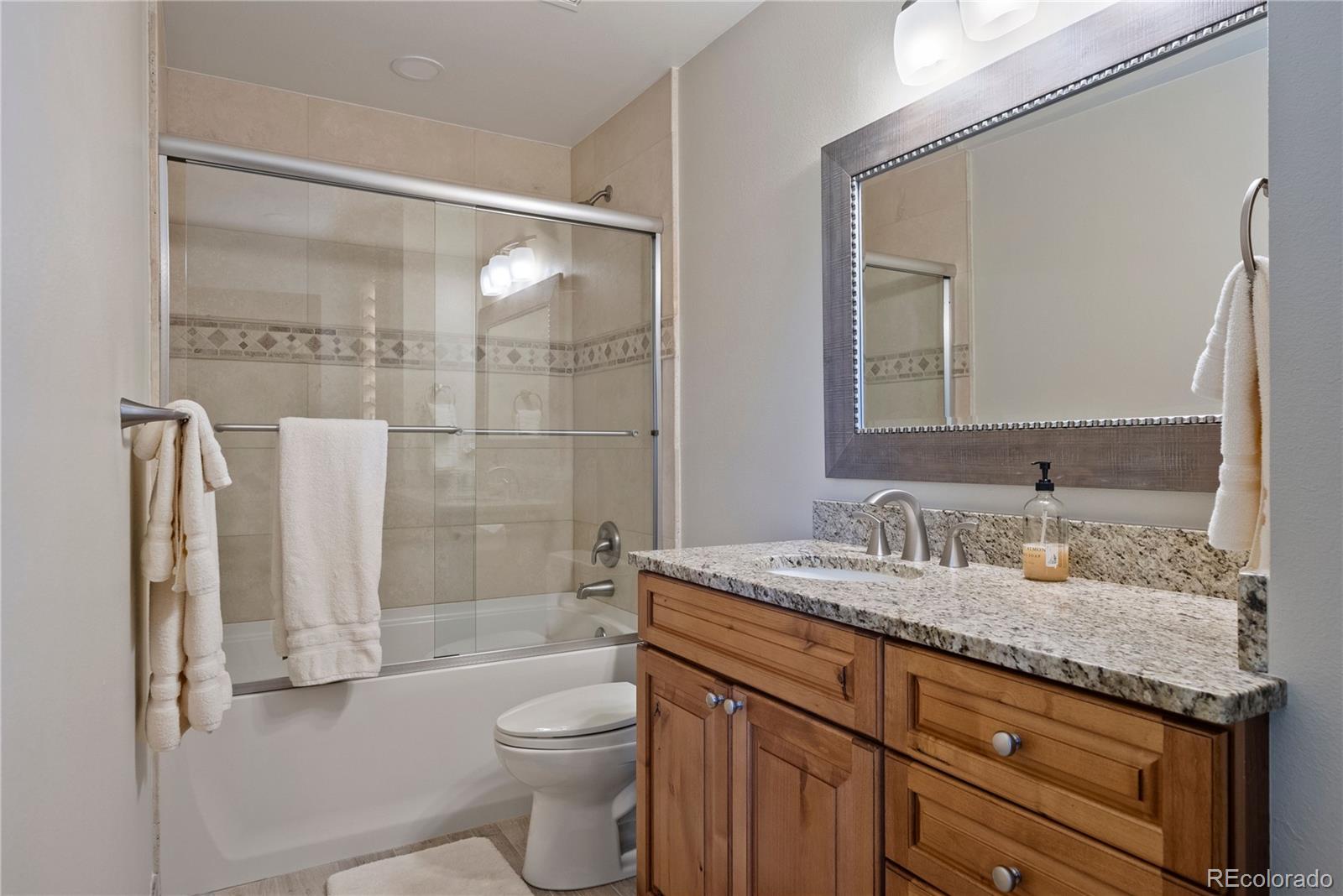 MLS Image #29 for 5270 s geneva way,englewood, Colorado