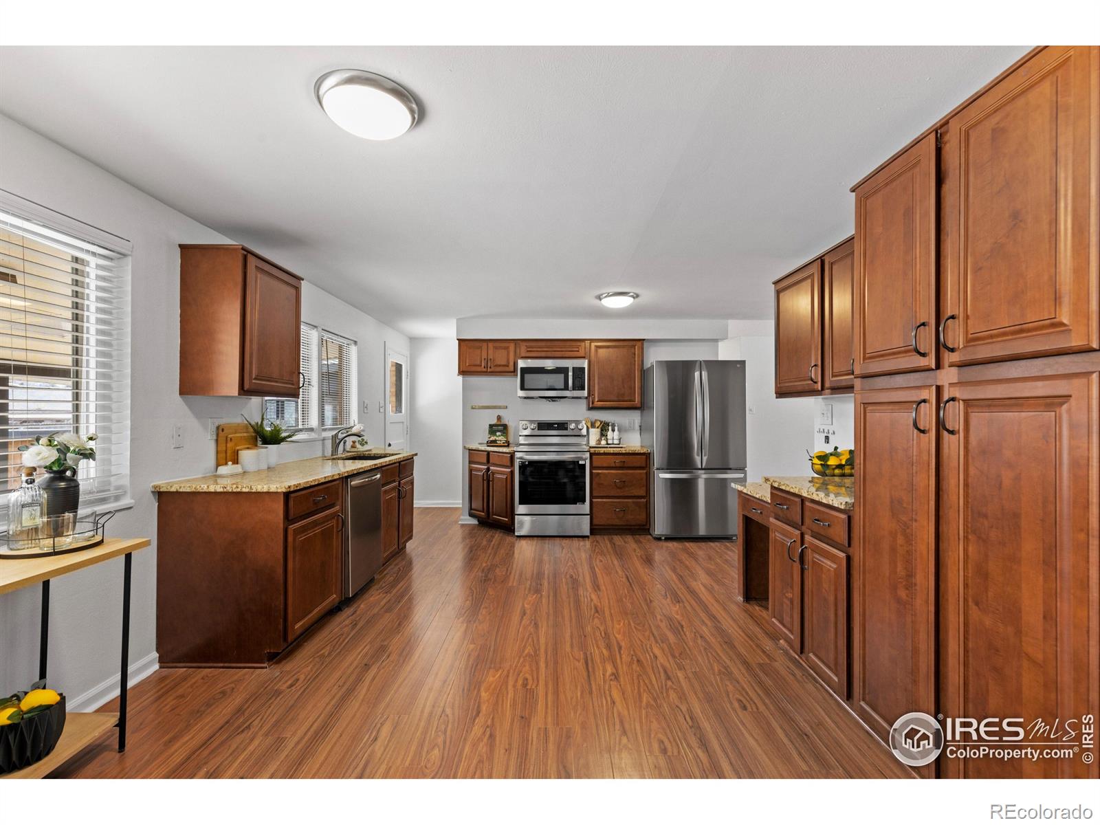 MLS Image #12 for 6840 e iliff avenue,denver, Colorado