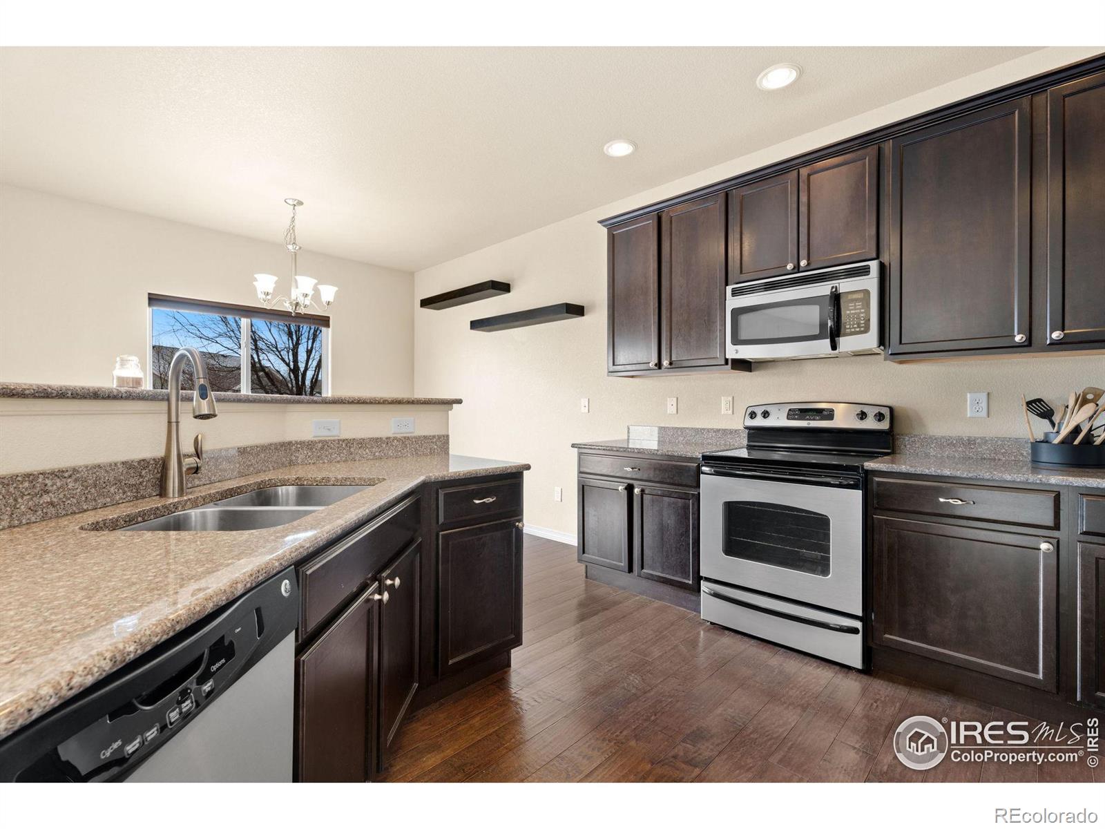 MLS Image #7 for 430  saratoga way,windsor, Colorado