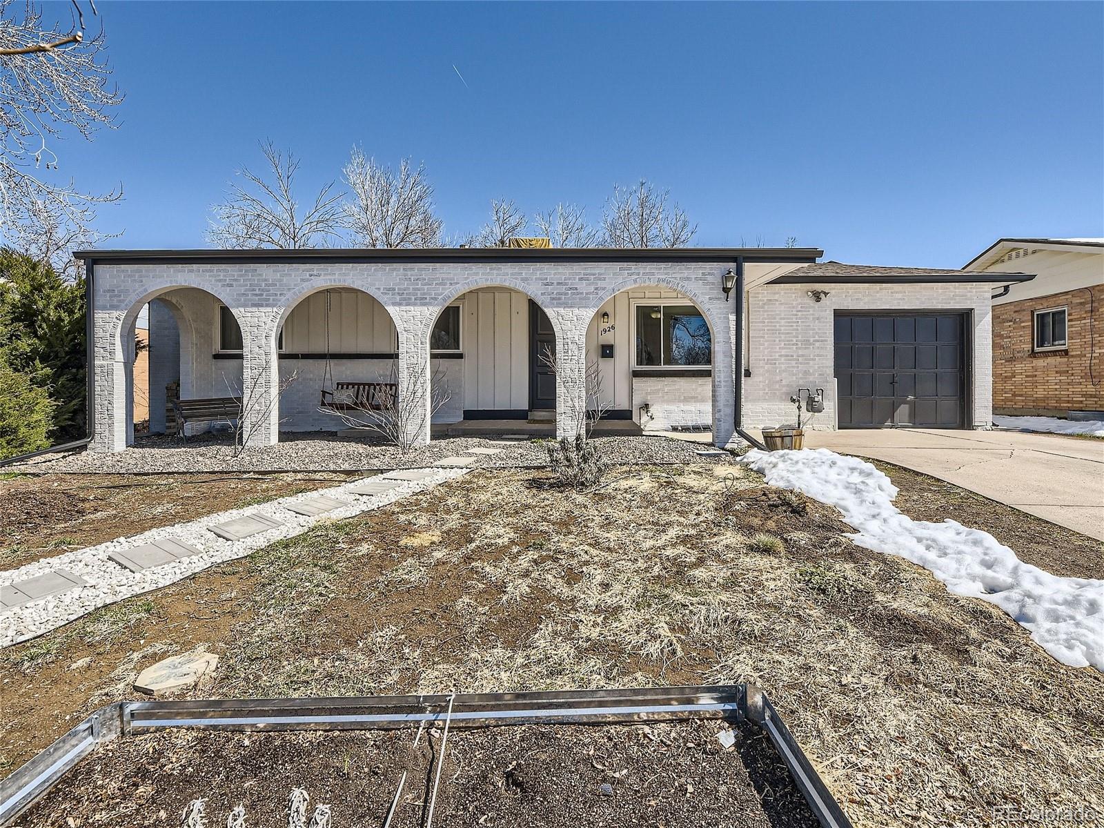 MLS Image #0 for 1926 s newton street,denver, Colorado